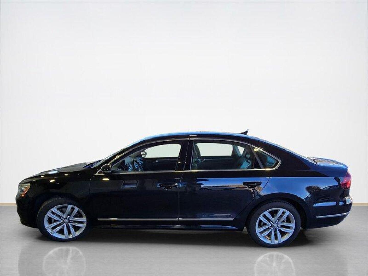 2017 Deep Black Pearl Volkswagen Passat SEL Premium (1VWCT7A31HC) with an 1.8 engine, TipTronic transmission, located at 25355 Eames Street, Channahon, IL, 60410, (815) 467-1807, 41.429108, -88.228432 - Unleash your driving potential with the 2017 Volkswagen Passat 1.8T SEL Premium, a sophisticated sedan that combines power, style, and efficiency. This isn't just any carthis is a vehicle that commands attention and delivers an exhilarating driving experience, all while boasting a mere 69,000 miles - Photo#6
