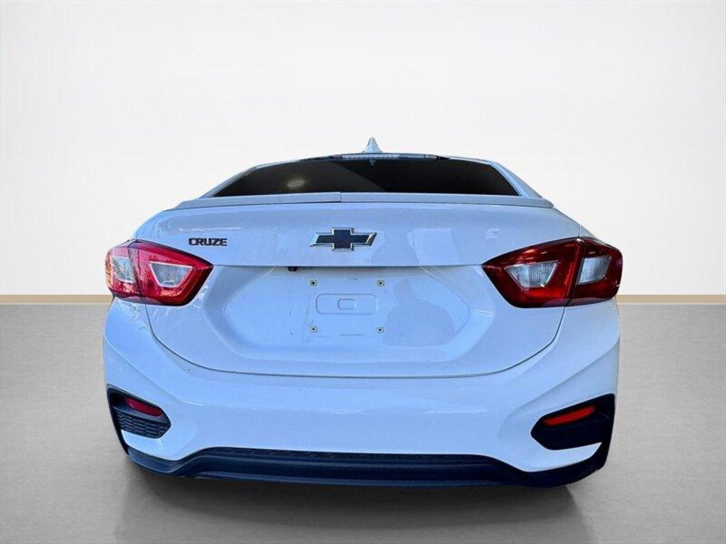 2018 Summit White Chevrolet Cruze LT (1G1BE5SM5J7) with an 1.4L Turbo I4 153hp 177ft. lbs. engine, Automatic transmission, located at 25355 Eames Street, Channahon, IL, 60410, (815) 467-1807, 41.429108, -88.228432 - Unleash your driving potential with the 2018 Chevrolet Cruze LT Auto, a compact powerhouse that's engineered to deliver performance and efficiency without compromise. With a robust 1.4L Turbo I4 engine cranking out 153 horsepower and 177 lb-ft of torque, this beauty not only offers a thrilling ride - Photo#4