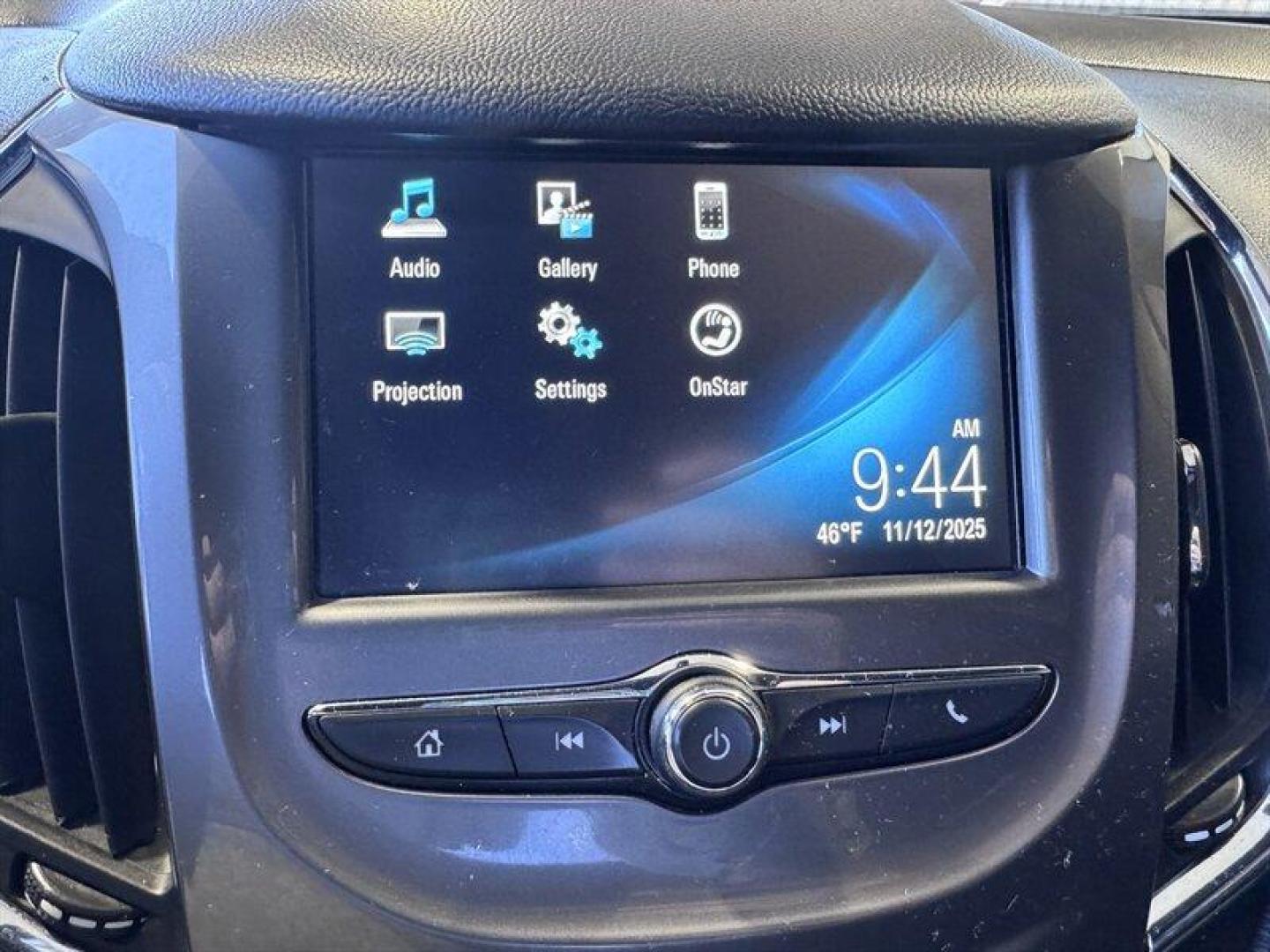 2018 Summit White Chevrolet Cruze LT (1G1BE5SM5J7) with an 1.4L Turbo I4 153hp 177ft. lbs. engine, Automatic transmission, located at 25355 Eames Street, Channahon, IL, 60410, (815) 467-1807, 41.429108, -88.228432 - Unleash your driving potential with the 2018 Chevrolet Cruze LT Auto, a compact powerhouse that's engineered to deliver performance and efficiency without compromise. With a robust 1.4L Turbo I4 engine cranking out 153 horsepower and 177 lb-ft of torque, this beauty not only offers a thrilling ride - Photo#17