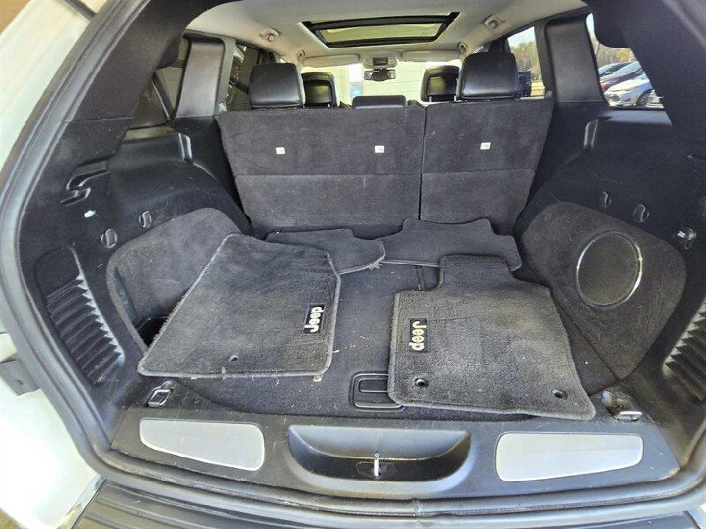 2012 Stone White Clear Coat Jeep Grand Cherokee Limited (1C4RJFBG1CC) with an 3.6L V6 290hp 260ft. lbs. engine, Automatic transmission, located at 25355 Eames Street, Channahon, IL, 60410, (815) 467-1807, 41.429108, -88.228432 - Introducing the 2012 Jeep Grand Cherokee Limited, a versatile SUV that combines rugged capability with refined comfort. This model is powered by a robust 3.6L V6 engine, delivering an impressive 290 horsepower and 260 lb-ft of torque, ensuring a responsive driving experience whether you're navigatin - Photo#25