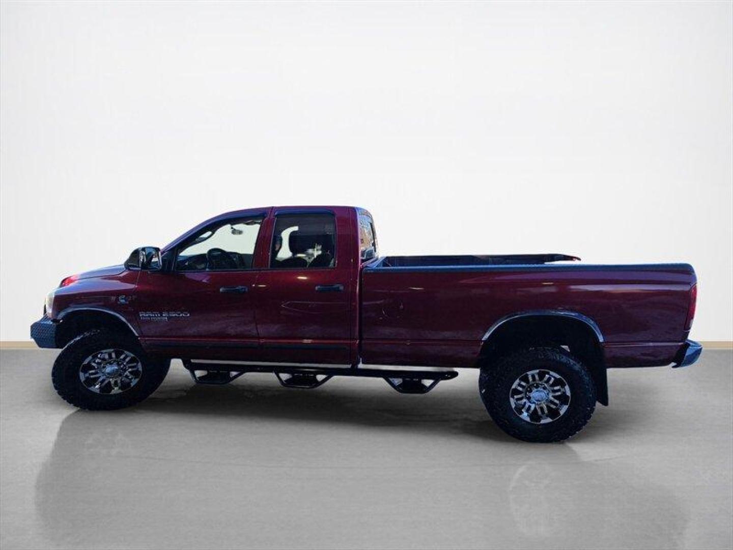 2006 Flame Red Clearcoat/Bright Silver Metallic Clearco Dodge Ram 2500 SLT (1D7KS28C26J) with an 5.9L Turbocharged Diesel I6 OHV 24V FI Engine engine, Automatic transmission, located at 25355 Eames Street, Channahon, IL, 60410, (815) 467-1807, 41.429108, -88.228432 - ** LOCAL TRADE IN, ARIZONA TRUCK. ** Introducing the 2006 Dodge Ram 2500 SLT, a robust and reliable workhorse designed to tackle your toughest tasks with ease. This truck is powered by a formidable 5.9L Turbocharged Diesel I6 OHV 24V FI Engine, delivering impressive torque and towing capacity, makin - Photo#6