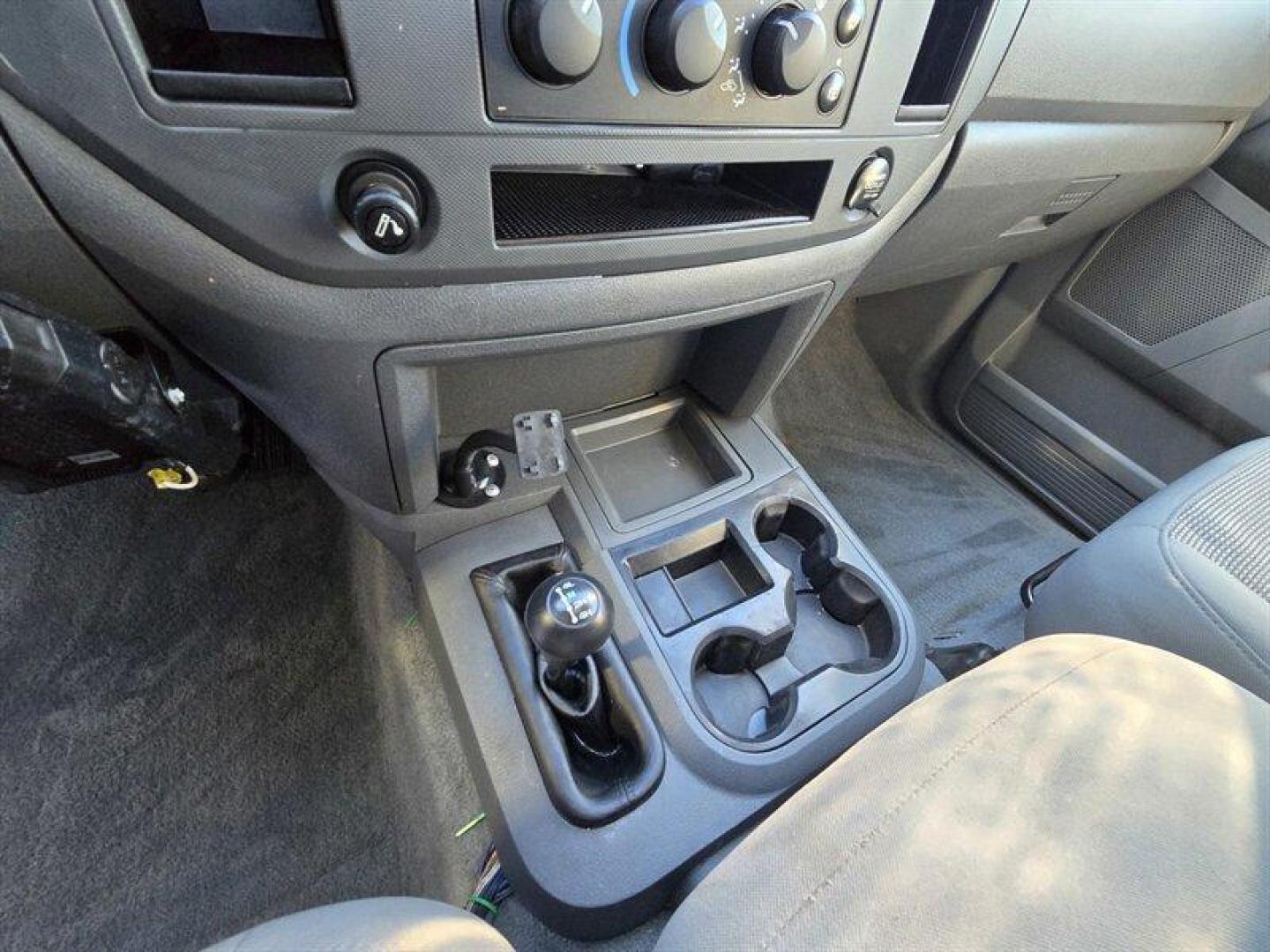 2006 Flame Red Clearcoat/Bright Silver Metallic Clearco Dodge Ram 2500 SLT (1D7KS28C26J) with an 5.9L Turbocharged Diesel I6 OHV 24V FI Engine engine, Automatic transmission, located at 25355 Eames Street, Channahon, IL, 60410, (815) 467-1807, 41.429108, -88.228432 - ** LOCAL TRADE IN, ARIZONA TRUCK. ** Introducing the 2006 Dodge Ram 2500 SLT, a robust and reliable workhorse designed to tackle your toughest tasks with ease. This truck is powered by a formidable 5.9L Turbocharged Diesel I6 OHV 24V FI Engine, delivering impressive torque and towing capacity, makin - Photo#16