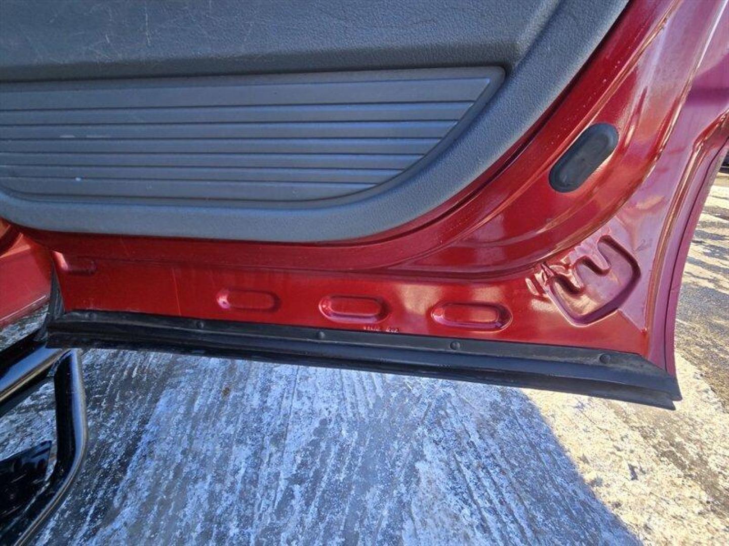 2006 Flame Red Clearcoat/Bright Silver Metallic Clearco Dodge Ram 2500 SLT (1D7KS28C26J) with an 5.9L Turbocharged Diesel I6 OHV 24V FI Engine engine, Automatic transmission, located at 25355 Eames Street, Channahon, IL, 60410, (815) 467-1807, 41.429108, -88.228432 - ** LOCAL TRADE IN, ARIZONA TRUCK. ** Introducing the 2006 Dodge Ram 2500 SLT, a robust and reliable workhorse designed to tackle your toughest tasks with ease. This truck is powered by a formidable 5.9L Turbocharged Diesel I6 OHV 24V FI Engine, delivering impressive torque and towing capacity, makin - Photo#25