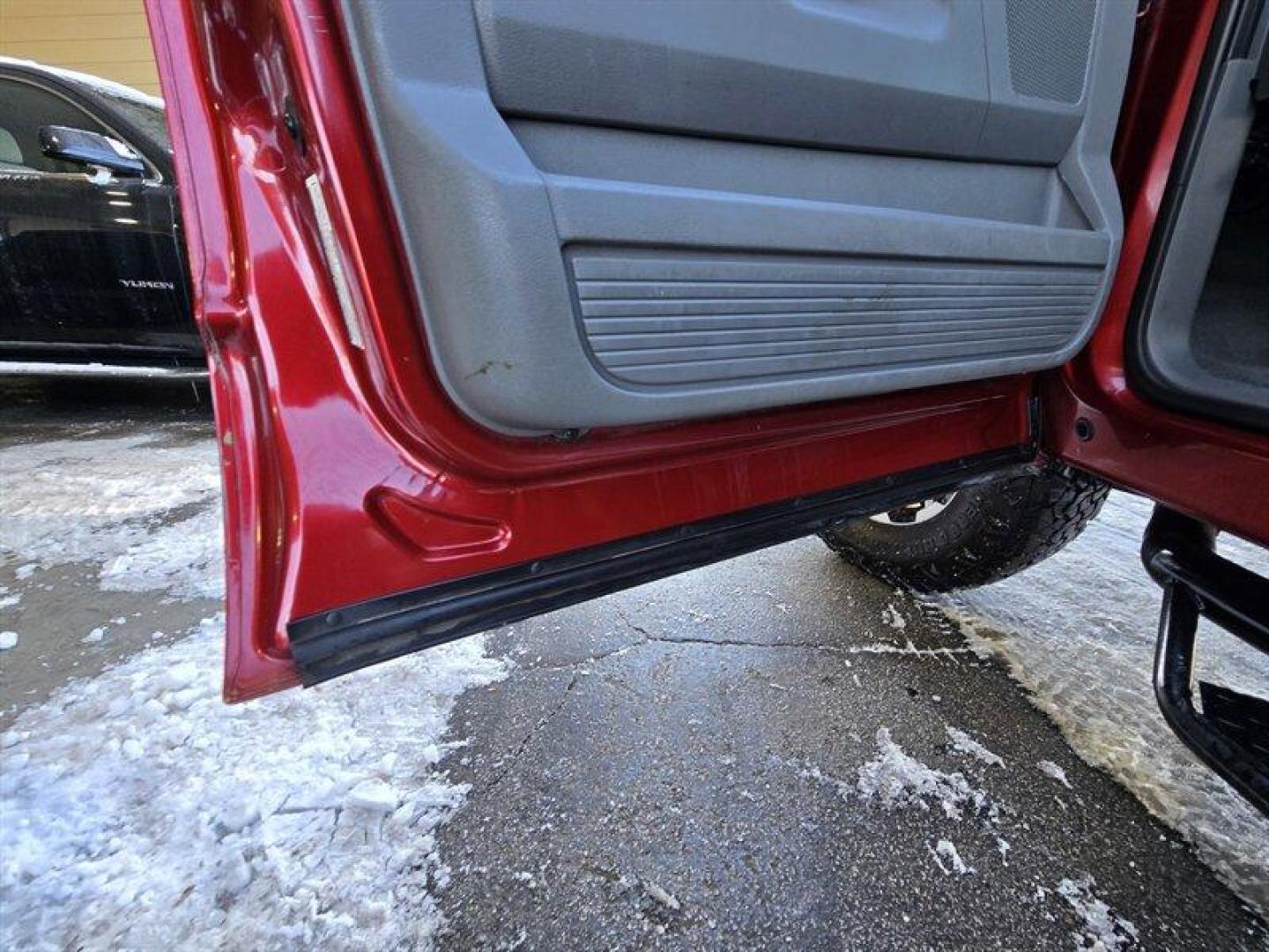 2006 Flame Red Clearcoat/Bright Silver Metallic Clearco Dodge Ram 2500 SLT (1D7KS28C26J) with an 5.9L Turbocharged Diesel I6 OHV 24V FI Engine engine, Automatic transmission, located at 25355 Eames Street, Channahon, IL, 60410, (815) 467-1807, 41.429108, -88.228432 - ** LOCAL TRADE IN, ARIZONA TRUCK. ** Introducing the 2006 Dodge Ram 2500 SLT, a robust and reliable workhorse designed to tackle your toughest tasks with ease. This truck is powered by a formidable 5.9L Turbocharged Diesel I6 OHV 24V FI Engine, delivering impressive torque and towing capacity, makin - Photo#31