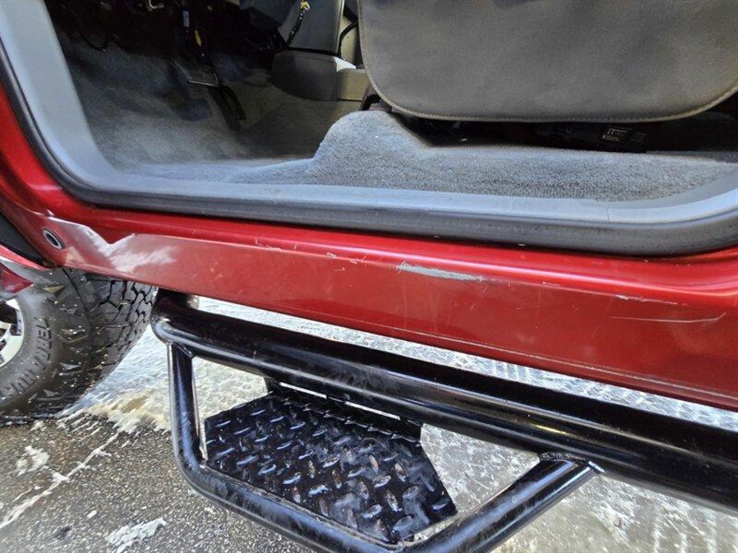 2006 Flame Red Clearcoat/Bright Silver Metallic Clearco Dodge Ram 2500 SLT (1D7KS28C26J) with an 5.9L Turbocharged Diesel I6 OHV 24V FI Engine engine, Automatic transmission, located at 25355 Eames Street, Channahon, IL, 60410, (815) 467-1807, 41.429108, -88.228432 - ** LOCAL TRADE IN, ARIZONA TRUCK. ** Introducing the 2006 Dodge Ram 2500 SLT, a robust and reliable workhorse designed to tackle your toughest tasks with ease. This truck is powered by a formidable 5.9L Turbocharged Diesel I6 OHV 24V FI Engine, delivering impressive torque and towing capacity, makin - Photo#32