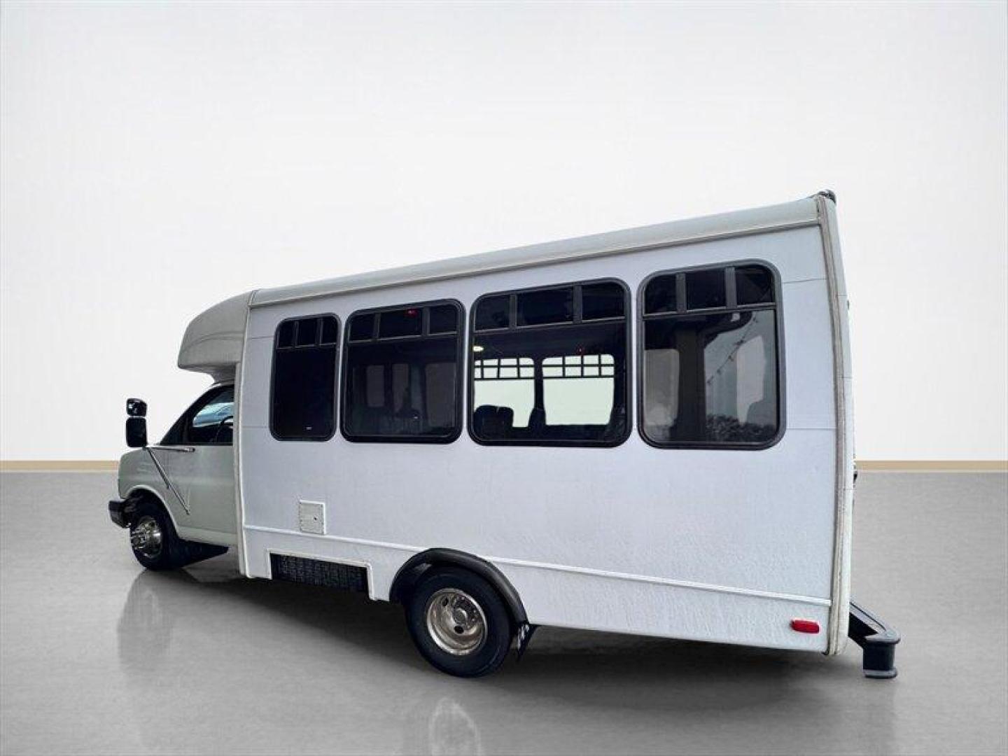 2004 White Chevrolet Express Base Cutaway (1GBJG31UX41) with an GM Vortec 6000 6.0L V8 345hp 380ft. lbs. engine, Automatic transmission, located at 25355 Eames Street, Channahon, IL, 60410, (815) 467-1807, 41.429108, -88.228432 - Introducing the 2004 Chevrolet Express 15 Passenger Bus the ultimate ride for those who love to roll deep! This beauty is powered by a robust 6.0L V8 engine, which means youll have all the muscle you need to haul your crew around town or across the country. With just under 57,000 miles on the clock - Photo#6