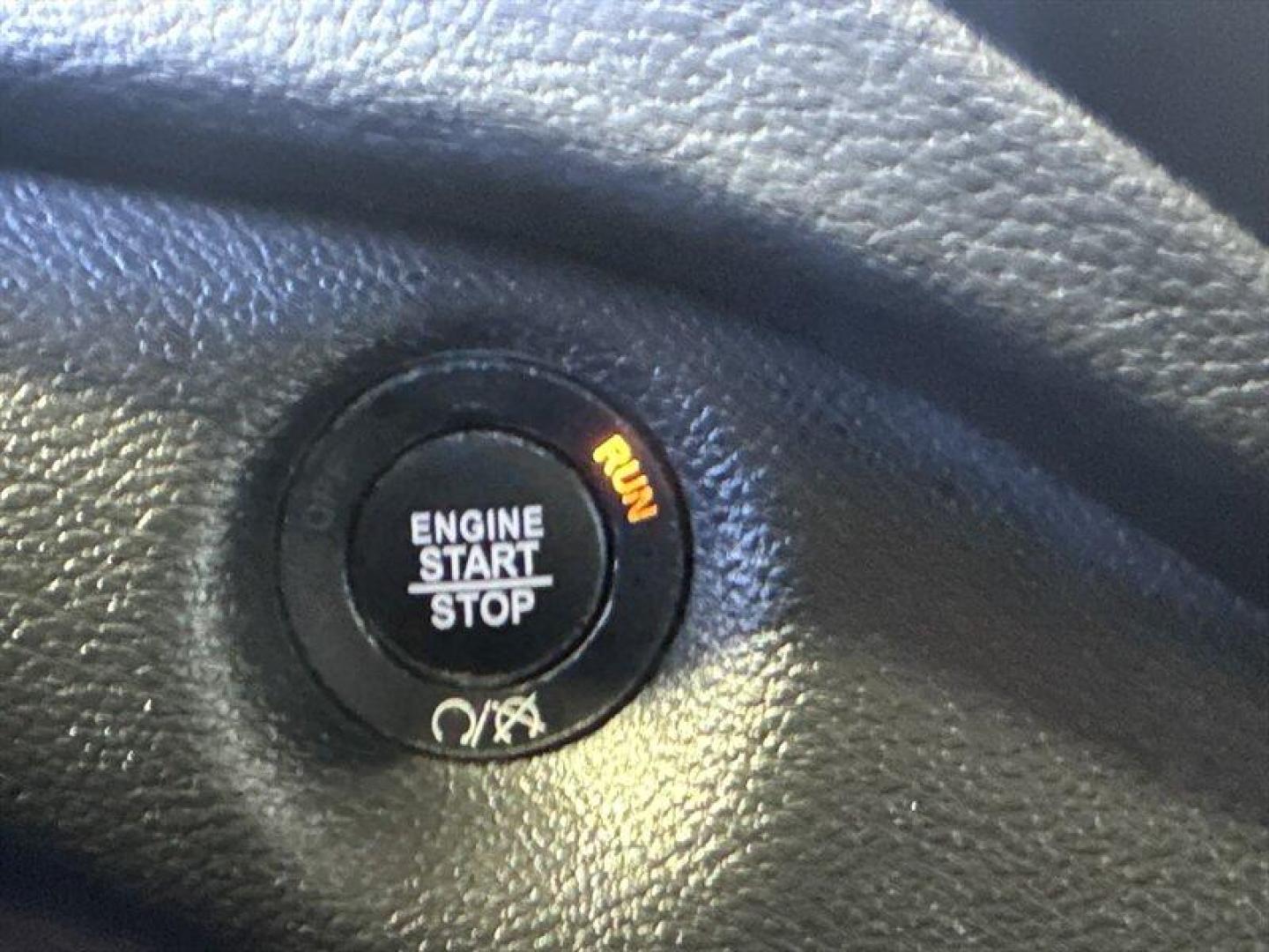 2022 Granite Crystal Metallic Clear Coat Jeep Cherokee Trailhawk (1C4PJMBX7ND) with an 3.2L V6 271hp 239ft. lbs. engine, Automatic transmission, located at 25355 Eames Street, Channahon, IL, 60410, (815) 467-1807, 41.429108, -88.228432 - **2022 Jeep Cherokee Trailhawk A Masterpiece of Off-Road Prowess and Urban Elegance** Step into the realm of adventure with the breathtaking 2022 Jeep Cherokee Trailhawk, a vehicle that seamlessly marries rugged off-road capability with sophisticated urban style. Dressed in the striking Granite Cr - Photo#28