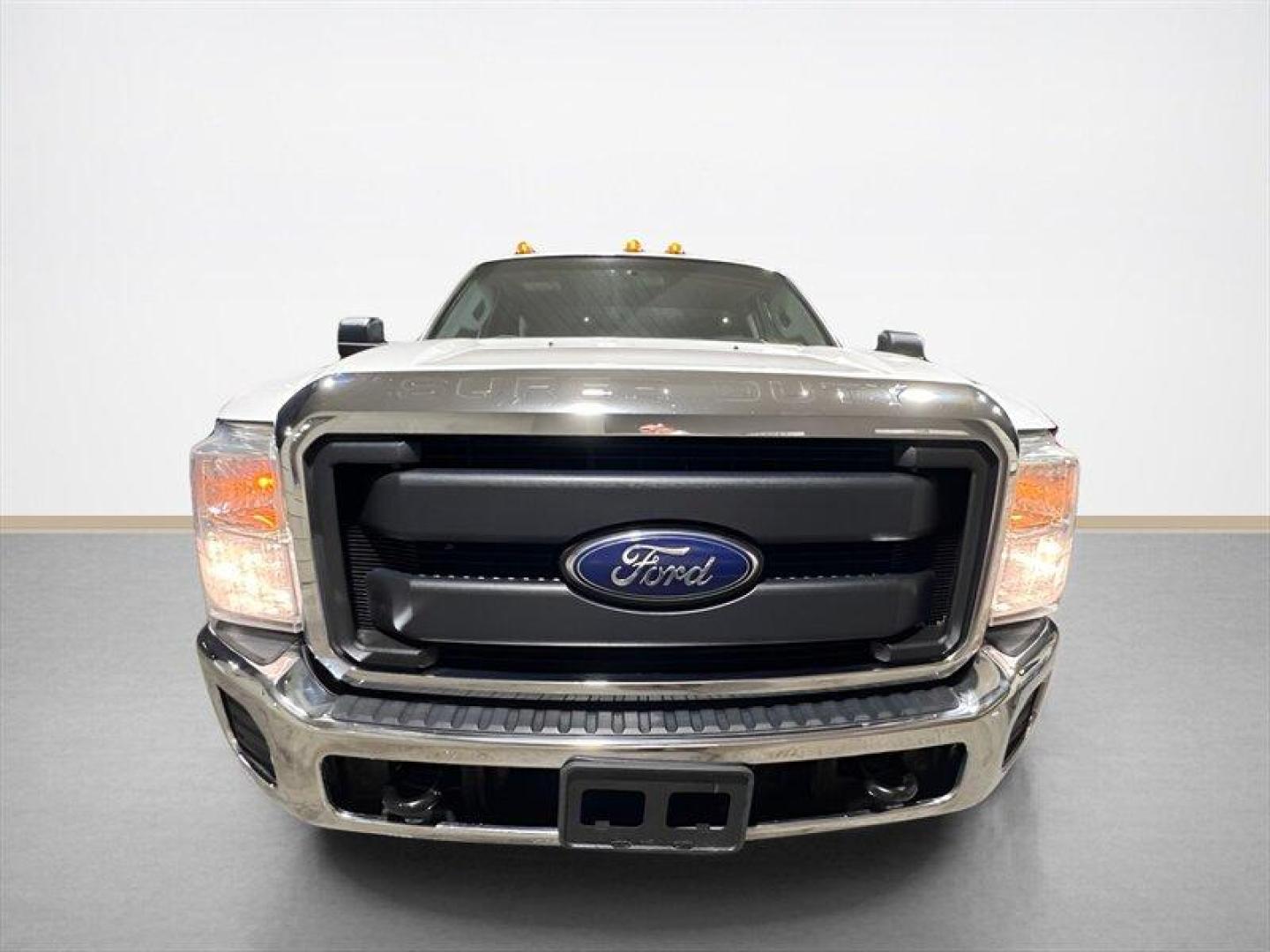 2015 Oxford White Ford F-250 XL (1FTBF2B68FE) with an 6.2L Flex Fuel V8 385hp 405ft. lbs. engine, Automatic transmission, located at 25355 Eames Street, Channahon, IL, 60410, (815) 467-1807, 41.429108, -88.228432 - Introducing the 2015 Ford F-250 Super Duty XLwhere brute strength meets unmatched capability. This beast is powered by a robust 6.2L Flex Fuel V8 engine that churns out an impressive 385 horsepower and a staggering 405 lb-ft of torque. Whether you're towing heavy loads or conquering rugged terrain, - Photo#8