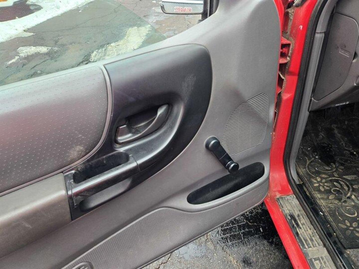 2000 Bright Red Clear Coat Ford Ranger XL (1FTYR10C8YP) with an 2.5L I4 119hp 146ft. lbs. engine, Automatic transmission, located at 25355 Eames Street, Channahon, IL, 60410, (815) 467-1807, 41.429108, -88.228432 - ** LOCAL TRADE IN, WHOLESALE AS-IS SPECIAL. HAS SOME RUST AND THE HOOD RELEASE CABLE IS BROKE.**Introducing the 2000 Ford Ranger XL, a reliable compact pickup that combines functionality with efficiency. Powered by a robust 2.5L I4 engine, this Ranger delivers a respectable 119 horsepower and 146 ft - Photo#10