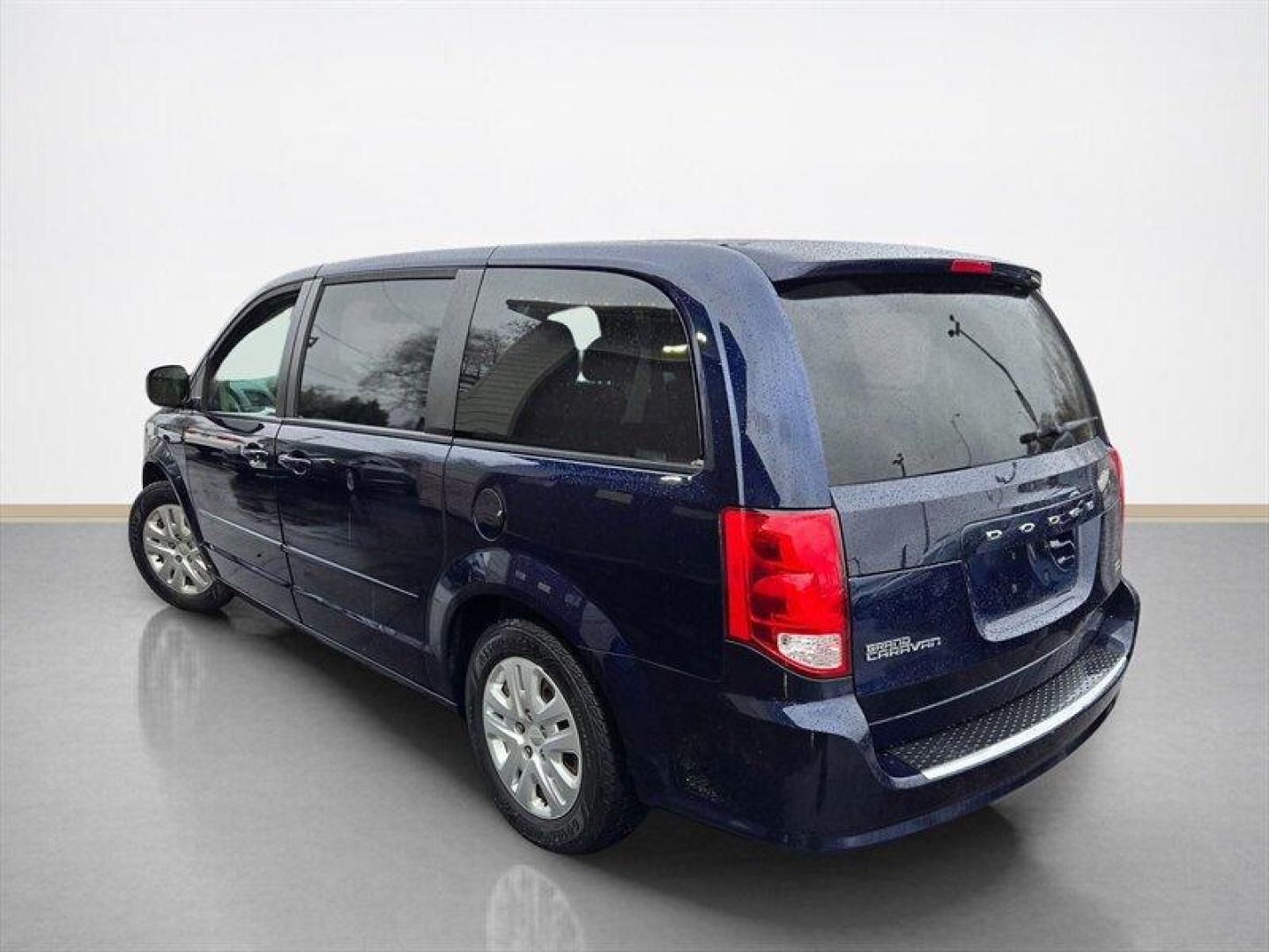 2015 True Blue Pearl Coat Dodge Grand Caravan SE (2C4RDGBG5FR) with an Pentastar 3.6L Flex Fuel V6 283hp 260ft. lbs. engine, Automatic transmission, located at 25355 Eames Street, Channahon, IL, 60410, (815) 467-1807, 41.429108, -88.228432 - This 2015 Dodge Grand Caravan is proof that practical doesnt have to be boring. With seating for 7, legendary Stow N Go seats that disappear on command, and low miles, its ready for carpools, road trips, and Costco runs without breaking a sweat. - Photo#5
