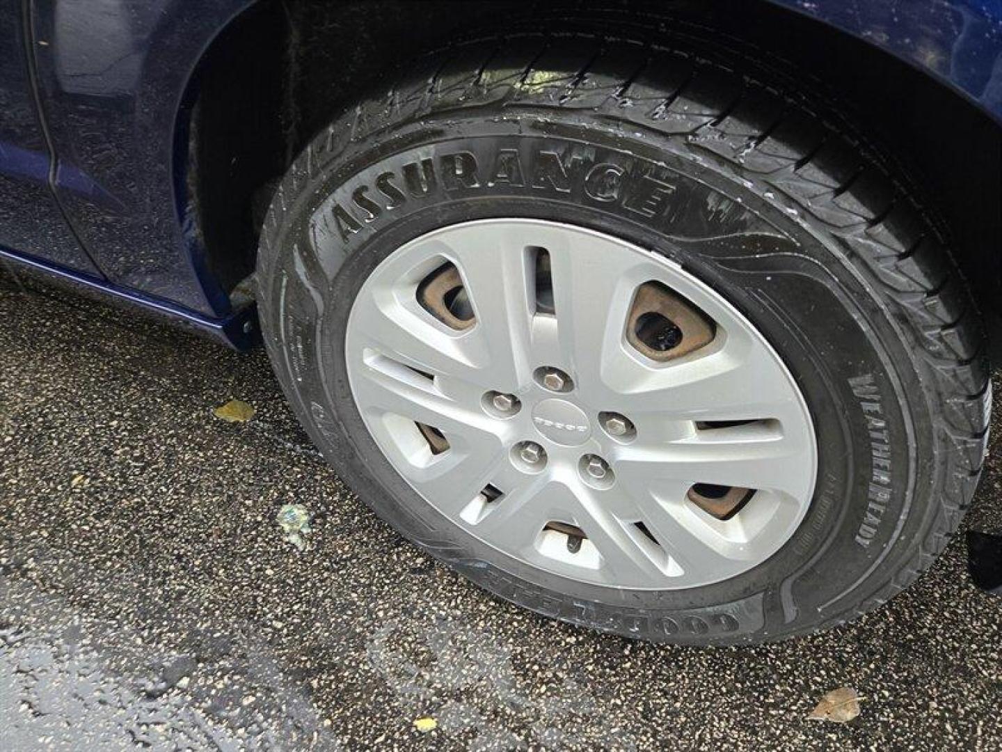 2015 True Blue Pearl Coat Dodge Grand Caravan SE (2C4RDGBG5FR) with an Pentastar 3.6L Flex Fuel V6 283hp 260ft. lbs. engine, Automatic transmission, located at 25355 Eames Street, Channahon, IL, 60410, (815) 467-1807, 41.429108, -88.228432 - This 2015 Dodge Grand Caravan is proof that practical doesnt have to be boring. With seating for 7, legendary Stow N Go seats that disappear on command, and low miles, its ready for carpools, road trips, and Costco runs without breaking a sweat. - Photo#24