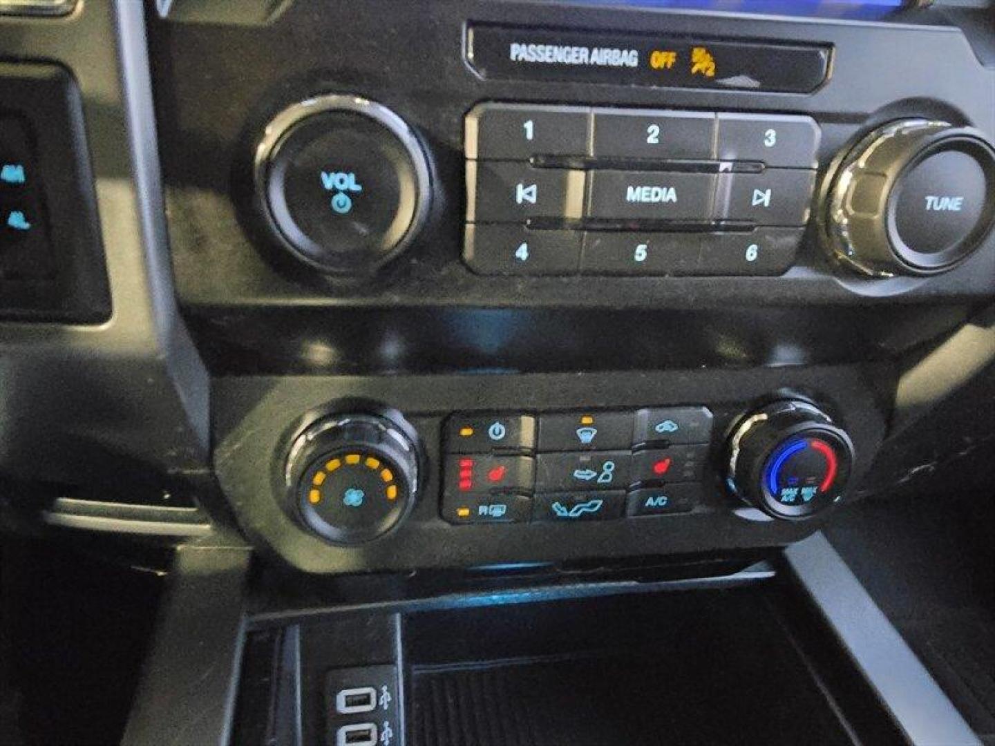 2019 Stone Gray Ford F-150 XLT (1FTEW1E50KK) with an 5.0L Flex Fuel V8 395hp 400ft. lbs. engine, Automatic transmission, located at 25355 Eames Street, Channahon, IL, 60410, (815) 467-1807, 41.429108, -88.228432 - This 2019 Ford F-150 XLT 4x4 is the kind of truck that doesnt need to shoutbecause the 5.0L V8 under the hood already does all the talking. Built for people who appreciate real horsepower and real capability, this F-150 brings classic V8 muscle with modern comfort and confidence. Fire it up from a - Photo#18