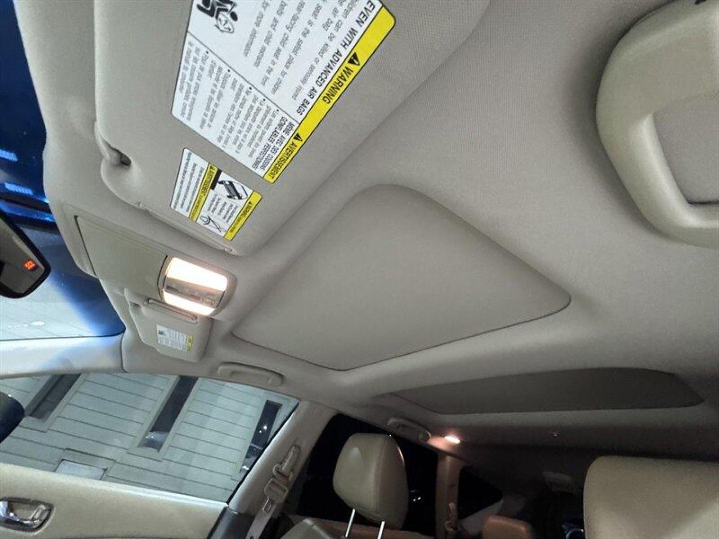 2009 Glacier Pearl Nissan Murano SL (JN8AZ18W29W) with an 3.5L V6 265hp 248ft. lbs. engine, Automatic transmission, located at 25355 Eames Street, Channahon, IL, 60410, (815) 467-1807, 41.429108, -88.228432 - This 2009 Nissan Murano SL is a local trade and comes loaded with options, including heated leather seats and a sunroof, offering comfort and style. Please note: this vehicle is being sold as-is, as shown, and we did not inspect it. It needs tires, brakes, suspension links, assuming some suspension - Photo#17