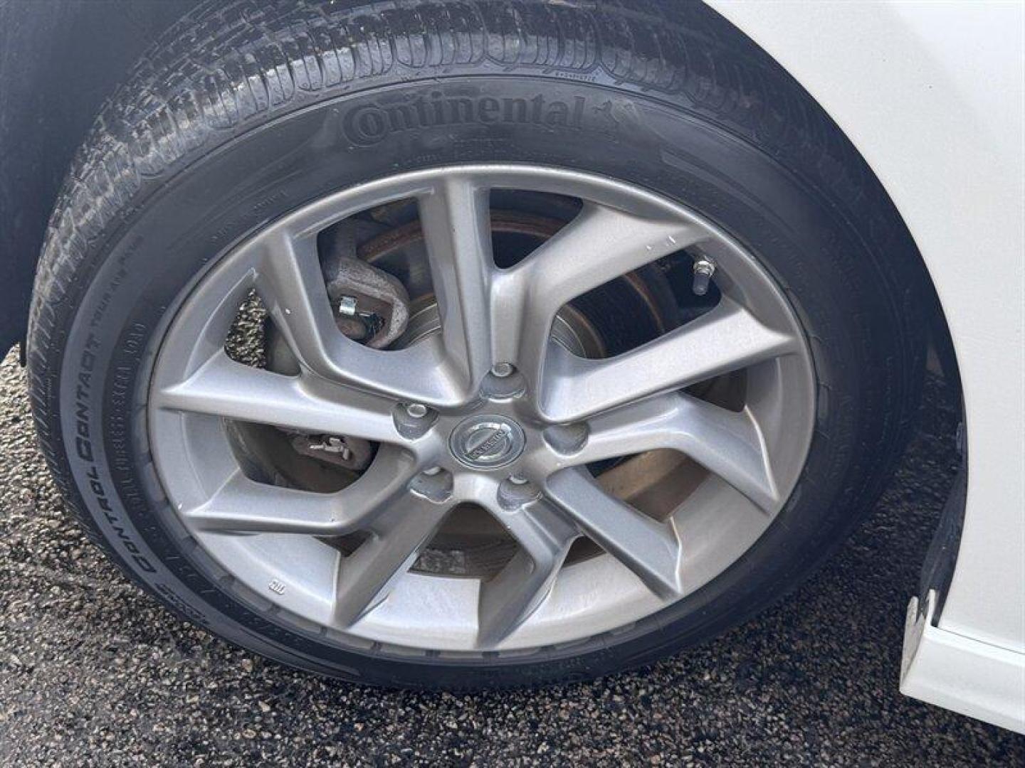 2014 Aspen White Nissan Sentra SR (3N1AB7AP8EY) with an 1.8L I4 130hp 128ft. lbs. engine, Automatic transmission, located at 25355 Eames Street, Channahon, IL, 60410, (815) 467-1807, 41.429108, -88.228432 - The 2014 Nissan Sentra SR is a stylish, reliable, and efficient sedan that combines sporty flair with everyday practicality. Perfect for commuting, running errands, or weekend drives, this Sentra SR is designed to make every trip comfortable, enjoyable, and confident. Under the hood, the Sentra SR - Photo#9