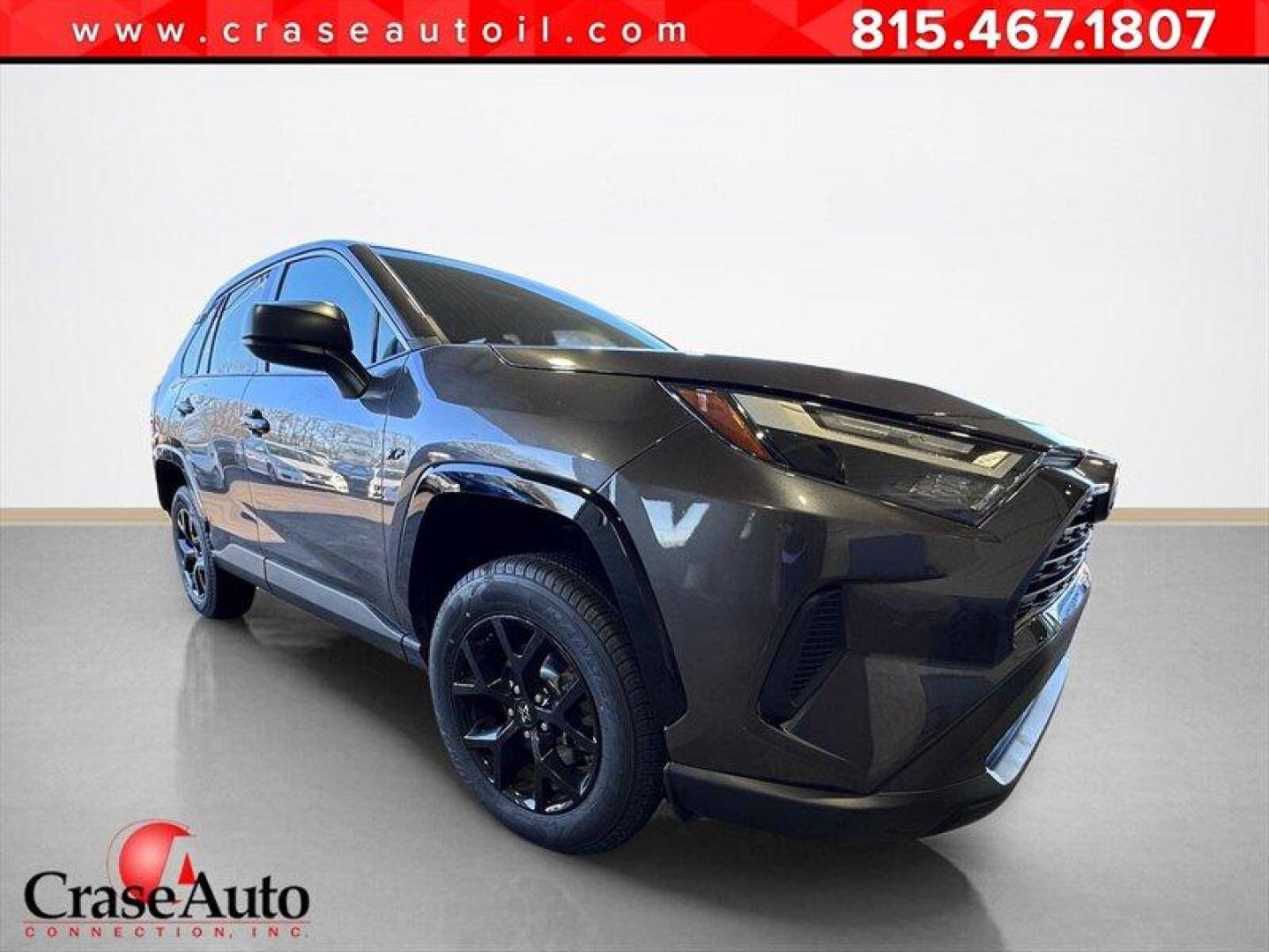 2024 Toyota RAV4 LE's photo