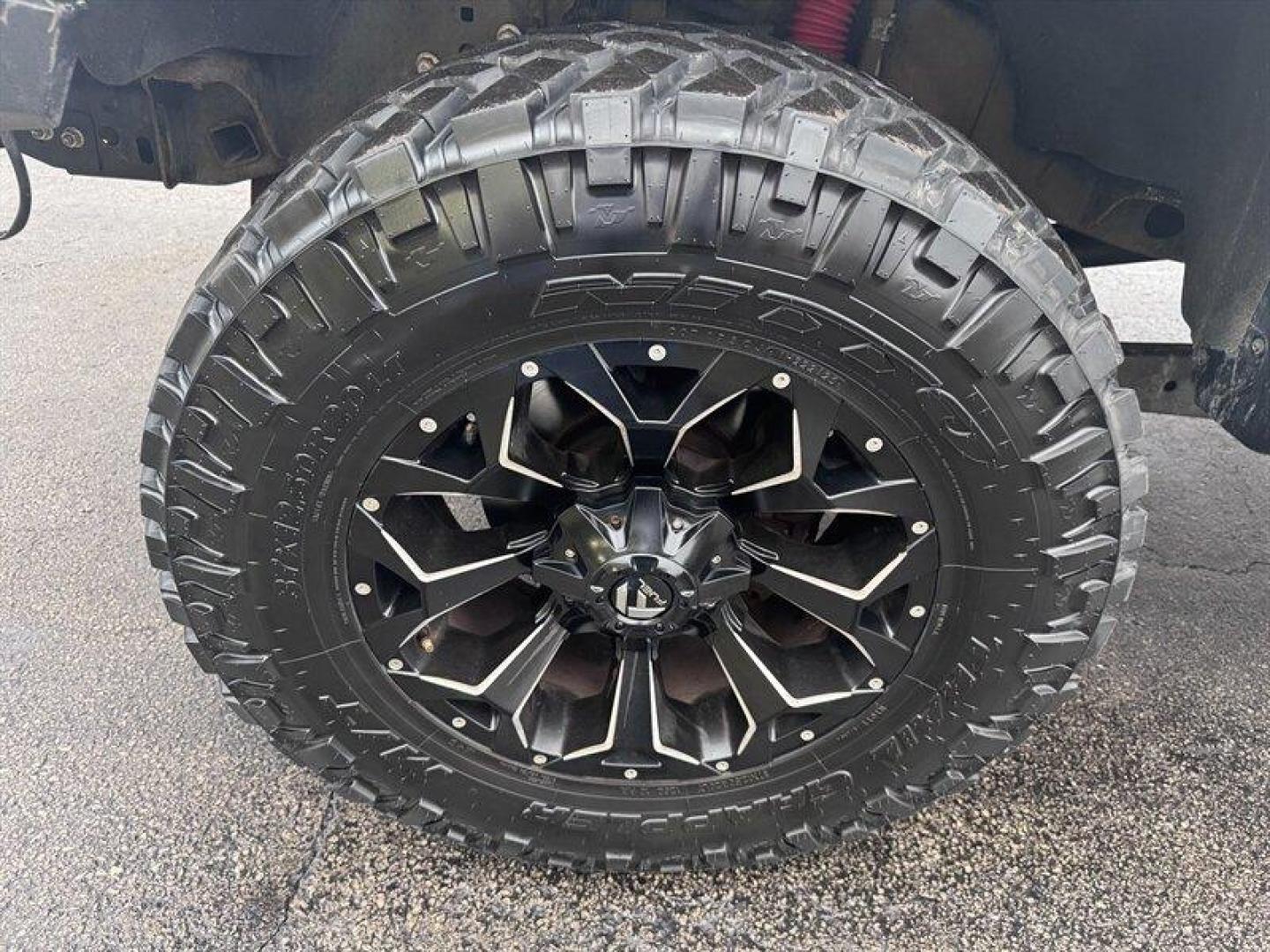 2017 Oxford White Ford F-250 XLT (1FT7W2BT2HE) with an Power Stroke 6.7L Biodiesel Turbo V8 440hp 925ft. engine, Automatic transmission, located at 25355 Eames Street, Channahon, IL, 60410, (815) 467-1807, 41.429108, -88.228432 - This 2017 Ford F-250 Crew Cab 4x4 Power Stroke Diesel is a local trade that commands attention the moment you see it. Built to work hard and stand out while doing it, this Super Duty combines legendary Ford diesel performance with aggressive aftermarket upgrades that set it apart from the rest. Und - Photo#9