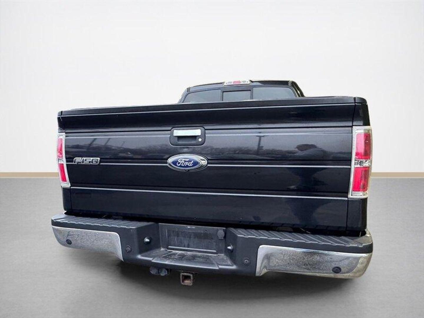 2014 Tuxedo Black Metallic Ford F-150 XLT (1FTFW1ET5EK) with an EcoBoost 3.5L Twin Turbo V6 365hp 420ft. lbs. engine, Automatic transmission, located at 25355 Eames Street, Channahon, IL, 60410, (815) 467-1807, 41.429108, -88.228432 - Meet the 2014 Ford F-150 XLT tuxedo-black attitude with serious muscle under the hood. This ones dressed in Tuxedo Black Metallic outside and Steel Gray inside, and its packing the potent EcoBoost 3.5L Twin-Turbo V6 that delivers a stout 365 hp and 420 lb-ft of torque. Paired with Fords 6-speed aut - Photo#4