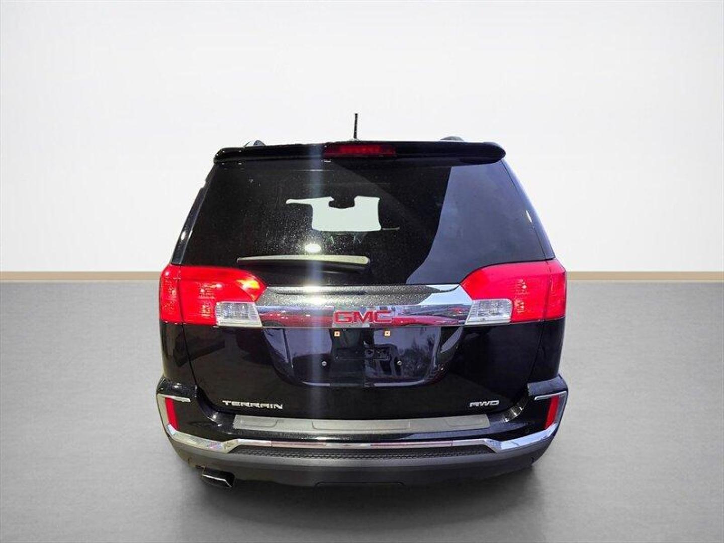 2016 Onyx Black GMC Terrain SLT (2GKFLUEK8G6) with an Ecotec 2.4L I4 182hp 172ft. lbs. engine, Automatic transmission, located at 25355 Eames Street, Channahon, IL, 60410, (815) 467-1807, 41.429108, -88.228432 - This 2016 GMC Terrain SLT is a clean local trade thats packed with comfort and convenience. The heated leather seats keep you cozy on cold mornings, while the sunroof lets in just the right amount of sunshine when the weather cooperates. Equipped with navigation, a backup camera, and remote start, - Photo#4