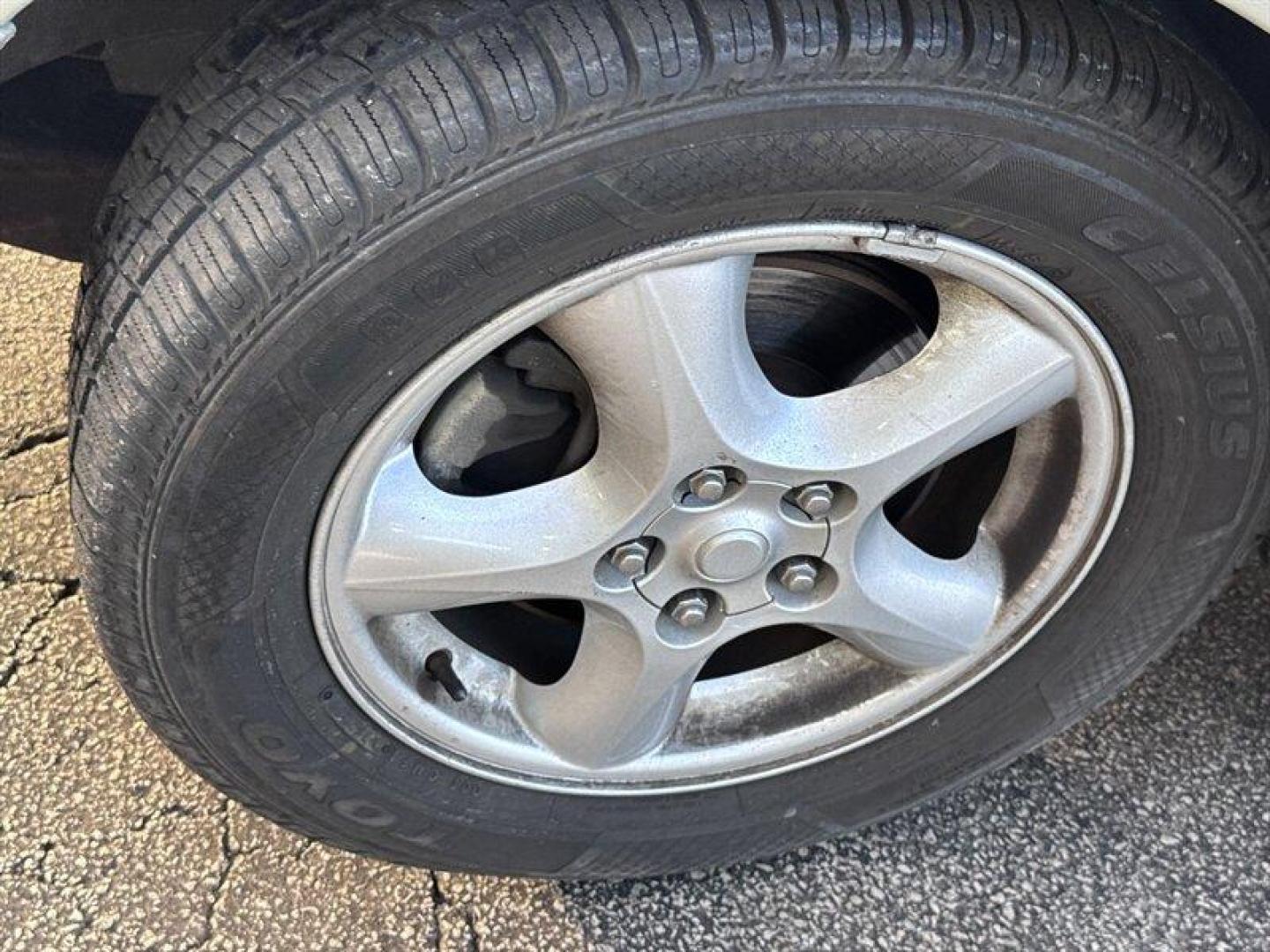 2004 Gold Ash Clearcoat Metallic Ford Taurus SE (1FAFP53U24G) with an 3.0L NA V6 overhead valves (OHV) 12V engine, Automatic transmission, located at 25355 Eames Street, Channahon, IL, 60410, (815) 467-1807, 41.429108, -88.228432 - 2004 Ford Taurus Local Trade One family ownedmother and sonfrom day one and well cared for over the years. Being sold AS IS, AS SHOWN with no inspection performed. CARFAX shows a total loss from hail damage in 2019, and the vehicle needs brakes and has steering noise. Priced with transparency for - Photo#9