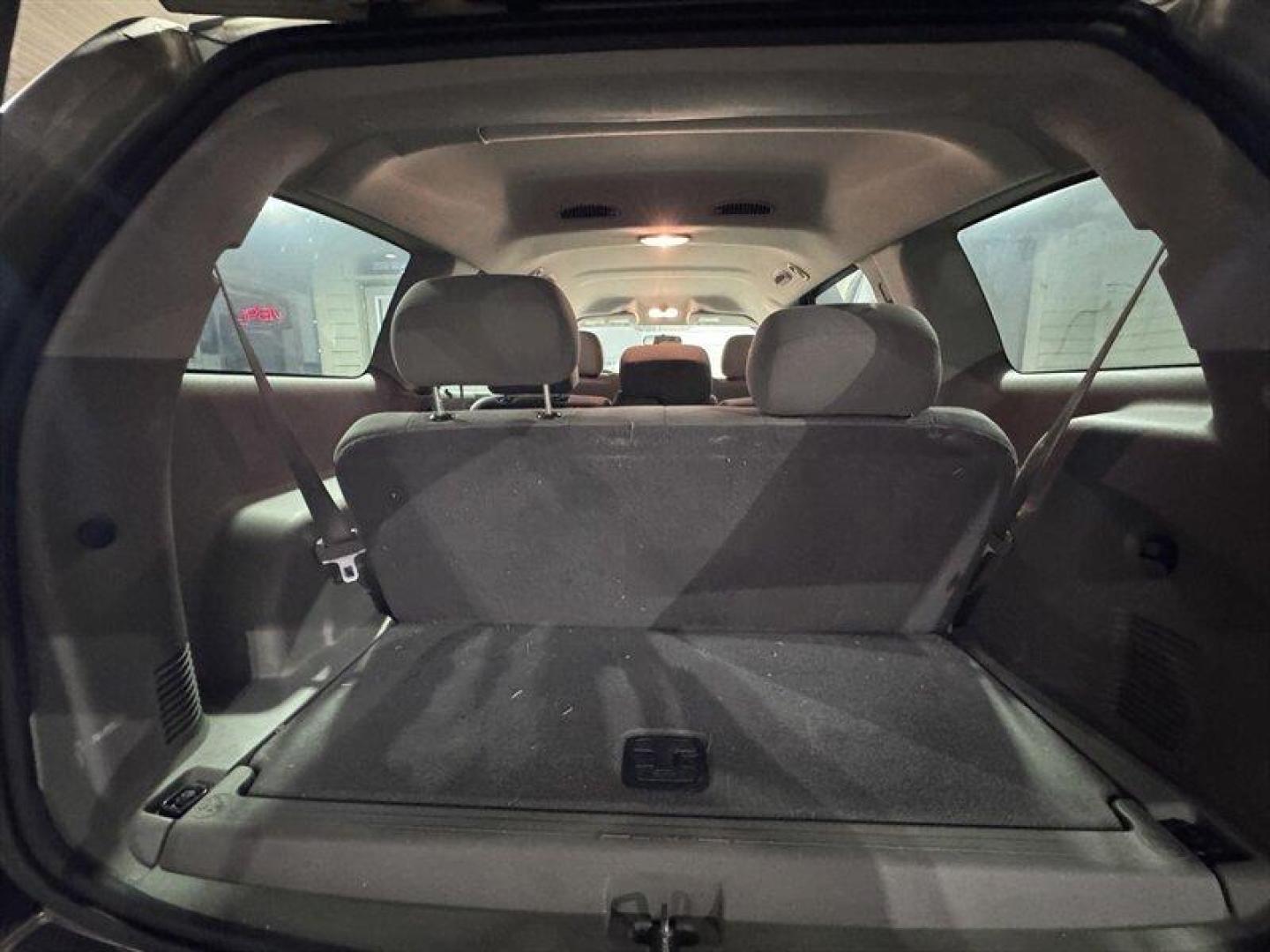 2008 Tan Dodge Durango SLT (1D8HB48N18F) with an Magnum 4.7L V8 303hp 330ft. lbs. engine, Automatic transmission, located at 25355 Eames Street, Channahon, IL, 60410, (815) 467-1807, 41.429108, -88.228432 - This 2008 Dodge Durango SLT 4x4 is a local trade that runs and drives and offers 7-passenger seating with the capability of 4x4 when you need it. Please note: the body is in rough shape, and this vehicle is being sold as-is, as shown. We are not inspecting it, and it is priced accordingly for someo - Photo#12