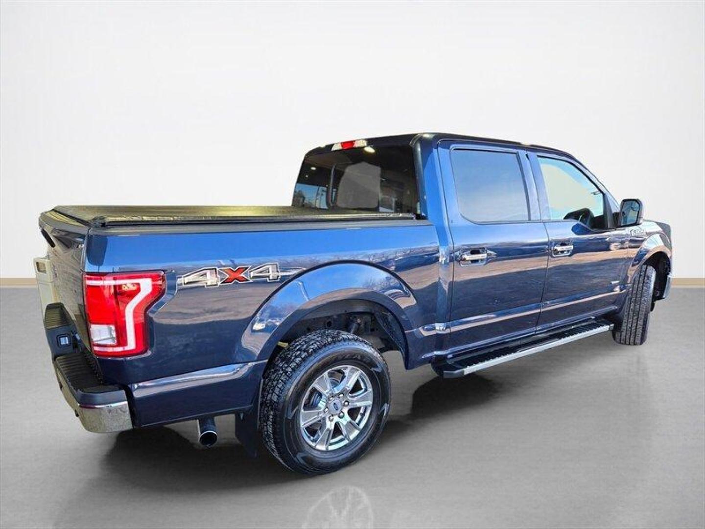 2017 Lightning Blue Ford F-150 XLT (1FTEW1EG8HF) with an EcoBoost 3.5L Twin Turbo V6 375hp 470ft. lbs. engine, Automatic transmission, located at 25355 Eames Street, Channahon, IL, 60410, (815) 467-1807, 41.429108, -88.228432 - 2017 Ford F-150 XLT Blue Jeans with Magnetic accents exterior, Medium Earth Gray interior. This truck is in excellent overall condition and is powered by the EcoBoost 3.5L twin-turbo V6 producing 375 hp and 470 lb-ft of torque. EPA fuel economy is rated at 17 MPG city and 23 MPG highway, delivering - Photo#3