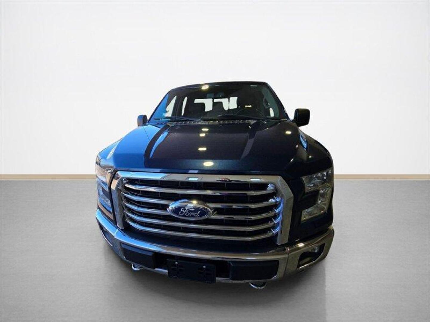 2017 Lightning Blue Ford F-150 XLT (1FTEW1EG8HF) with an EcoBoost 3.5L Twin Turbo V6 375hp 470ft. lbs. engine, Automatic transmission, located at 25355 Eames Street, Channahon, IL, 60410, (815) 467-1807, 41.429108, -88.228432 - 2017 Ford F-150 XLT Blue Jeans with Magnetic accents exterior, Medium Earth Gray interior. This truck is in excellent overall condition and is powered by the EcoBoost 3.5L twin-turbo V6 producing 375 hp and 470 lb-ft of torque. EPA fuel economy is rated at 17 MPG city and 23 MPG highway, delivering - Photo#8