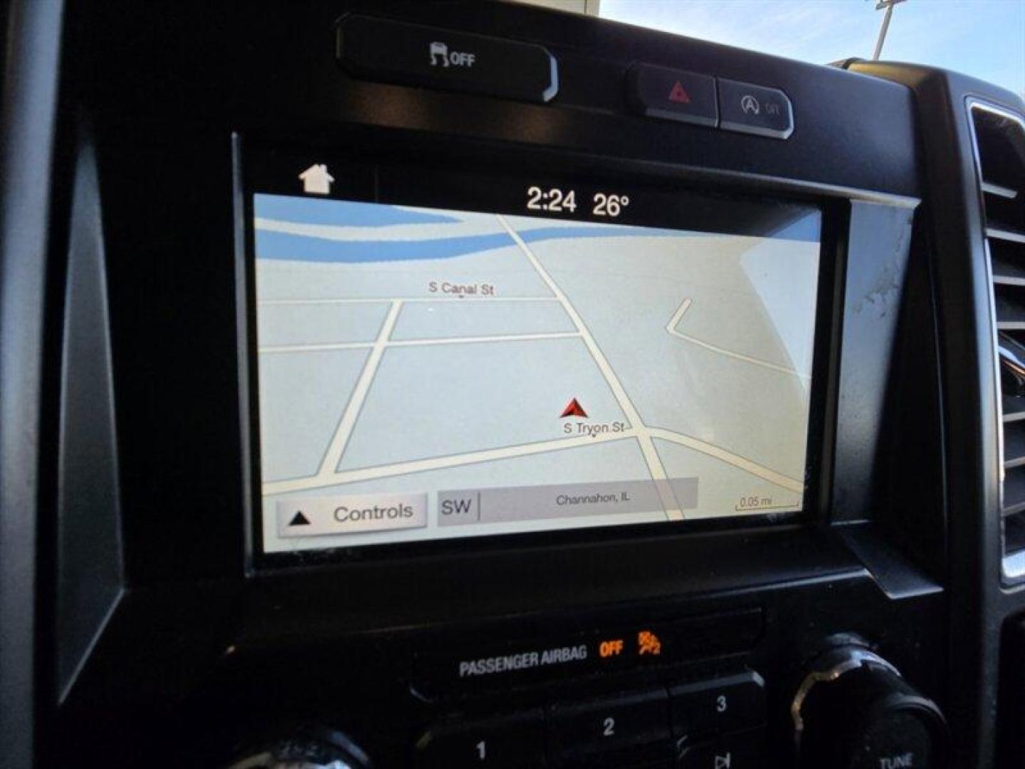 2017 Lightning Blue Ford F-150 XLT (1FTEW1EG8HF) with an EcoBoost 3.5L Twin Turbo V6 375hp 470ft. lbs. engine, Automatic transmission, located at 25355 Eames Street, Channahon, IL, 60410, (815) 467-1807, 41.429108, -88.228432 - 2017 Ford F-150 XLT Blue Jeans with Magnetic accents exterior, Medium Earth Gray interior. This truck is in excellent overall condition and is powered by the EcoBoost 3.5L twin-turbo V6 producing 375 hp and 470 lb-ft of torque. EPA fuel economy is rated at 17 MPG city and 23 MPG highway, delivering - Photo#18