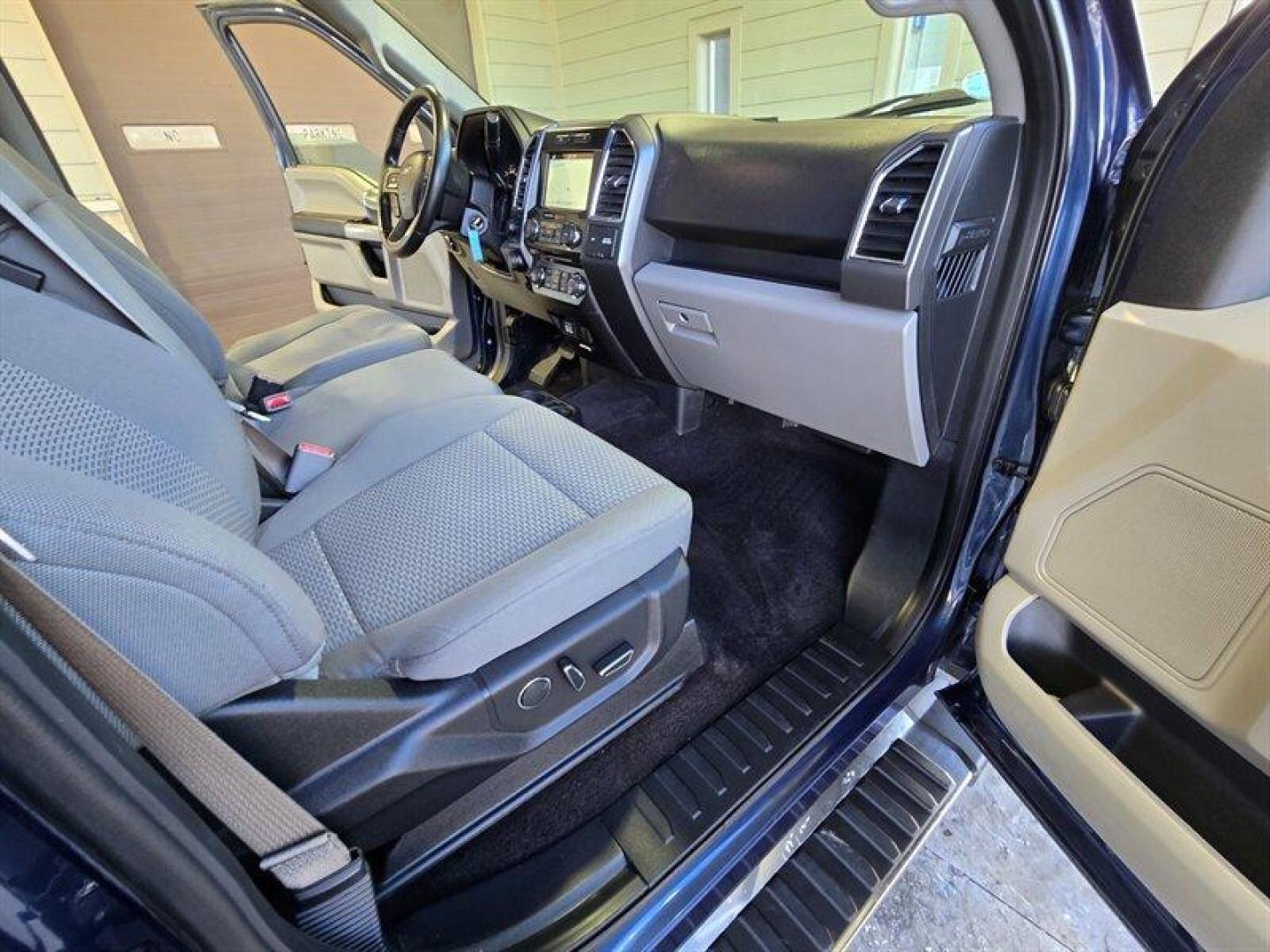 2017 Lightning Blue Ford F-150 XLT (1FTEW1EG8HF) with an EcoBoost 3.5L Twin Turbo V6 375hp 470ft. lbs. engine, Automatic transmission, located at 25355 Eames Street, Channahon, IL, 60410, (815) 467-1807, 41.429108, -88.228432 - 2017 Ford F-150 XLT Blue Jeans with Magnetic accents exterior, Medium Earth Gray interior. This truck is in excellent overall condition and is powered by the EcoBoost 3.5L twin-turbo V6 producing 375 hp and 470 lb-ft of torque. EPA fuel economy is rated at 17 MPG city and 23 MPG highway, delivering - Photo#25