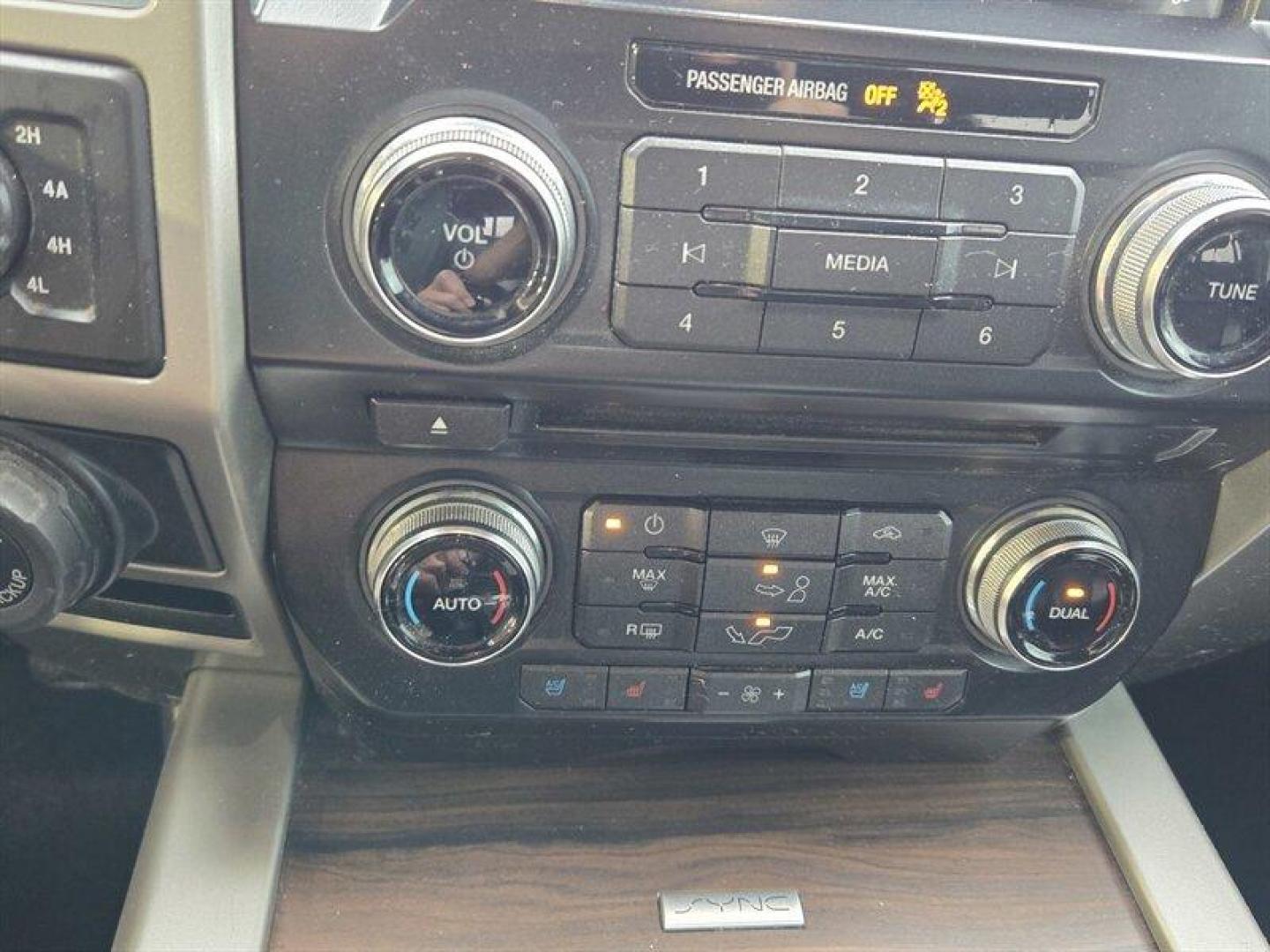 2016 Ingot Silver Metallic Ford F-150 Lariat (1FTFW1EF5GK) with an 5.0L Flex Fuel V8 385hp 387ft. lbs. engine, Automatic transmission, located at 25355 Eames Street, Channahon, IL, 60410, (815) 467-1807, 41.429108, -88.228432 - ** LOCAL TRADE IN, NICE WHEELS, AND GREAT SOUNDING EXHAUST. ** 2016 Ford F-150 Lariat Ingot Silver Metallic exterior with Black interior. Powered by the factory-installed 5.0L Flex Fuel V8 producing 385 hp and 387 lb-ft of torque, paired with Fords automatic transmission. This truck is in excellent - Photo#22