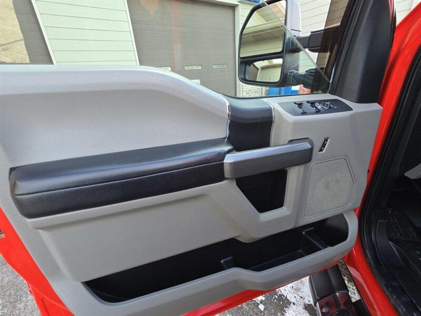 2020 Vermillion Red Ford F-350 XLT (1FT8W3BT1LE) with an Power Stroke 6.7L Biodiesel Turbo V8 475hp 1050ft. engine, Automatic transmission, located at 25355 Eames Street, Channahon, IL, 60410, (815) 467-1807, 41.429108, -88.228432 - Photo#9