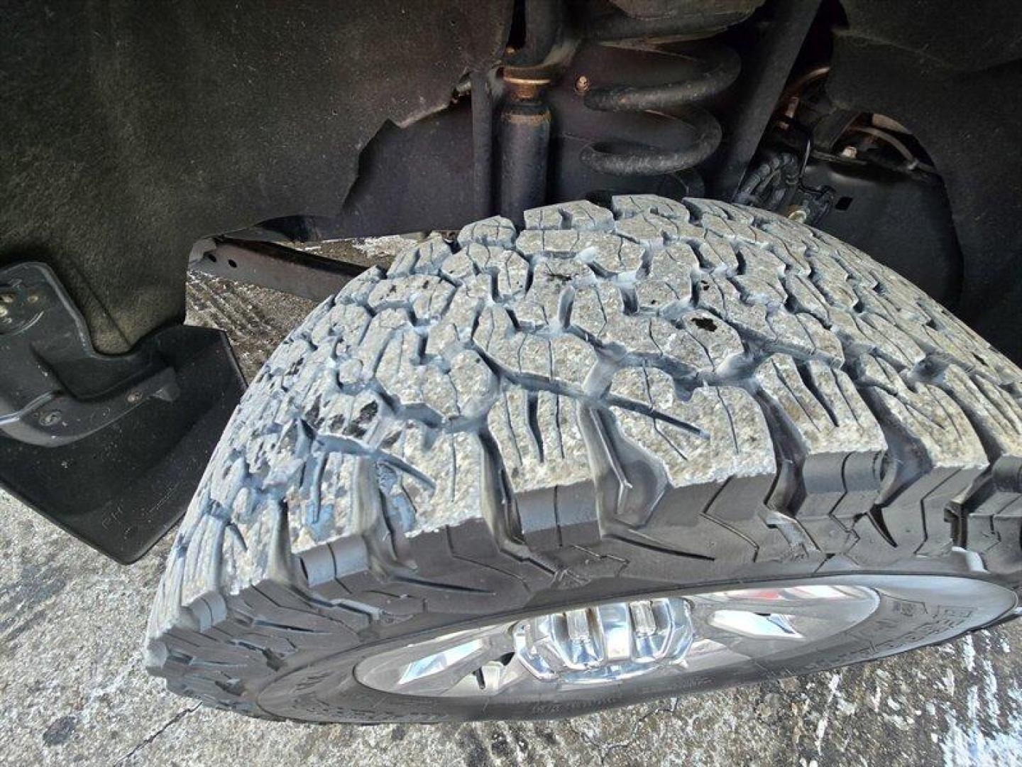 2020 Vermillion Red Ford F-350 XLT (1FT8W3BT1LE) with an Power Stroke 6.7L Biodiesel Turbo V8 475hp 1050ft. engine, Automatic transmission, located at 25355 Eames Street, Channahon, IL, 60410, (815) 467-1807, 41.429108, -88.228432 - Photo#30