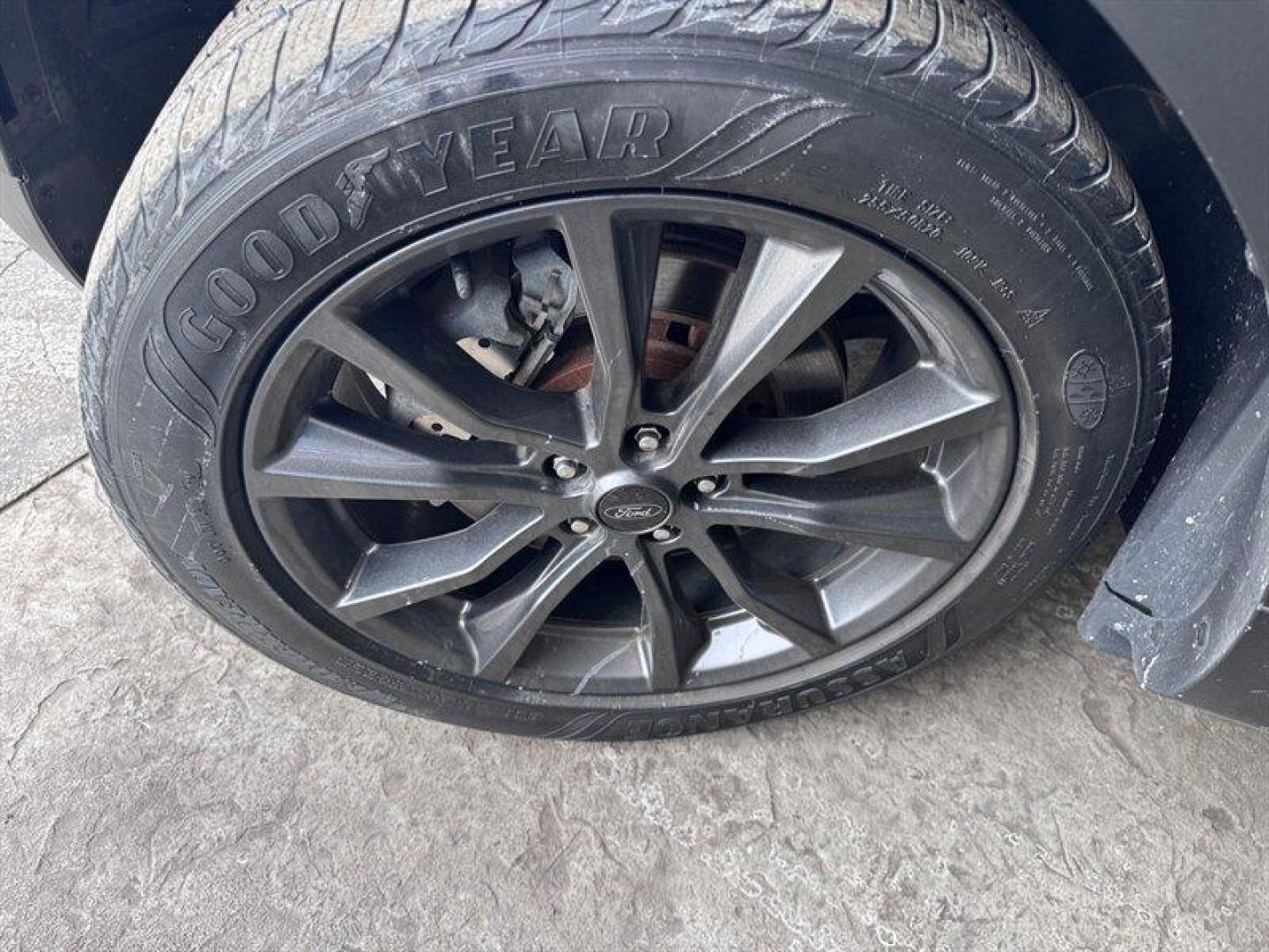 2018 Shadow Black Ford Explorer XLT (1FM5K8D83JG) with an 3.5L V6 290hp 255ft. lbs. engine, Automatic transmission, located at 25355 Eames Street, Channahon, IL, 60410, (815) 467-1807, 41.429108, -88.228432 - Bold, sleek, and fully loadedthis 2018 Ford Explorer 4WD is finished black on black on black for a seriously sharp look, inside and out. Built for comfort, space, and all-season confidence, its ready for whatever life throws your way. Features include: 4WD for year-round capability Heated and c - Photo#9