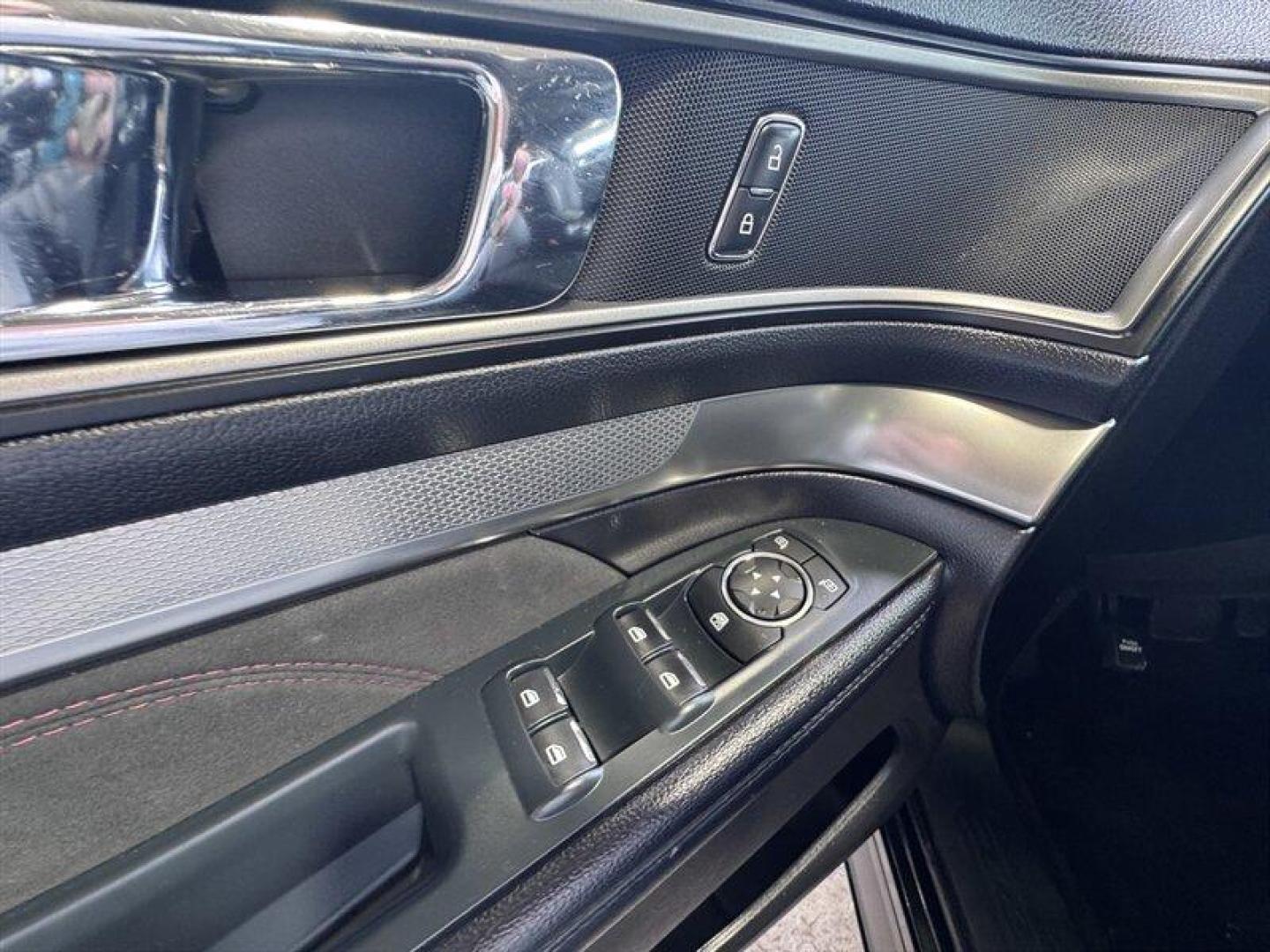 2018 Shadow Black Ford Explorer XLT (1FM5K8D83JG) with an 3.5L V6 290hp 255ft. lbs. engine, Automatic transmission, located at 25355 Eames Street, Channahon, IL, 60410, (815) 467-1807, 41.429108, -88.228432 - Bold, sleek, and fully loadedthis 2018 Ford Explorer 4WD is finished black on black on black for a seriously sharp look, inside and out. Built for comfort, space, and all-season confidence, its ready for whatever life throws your way. Features include: 4WD for year-round capability Heated and c - Photo#17