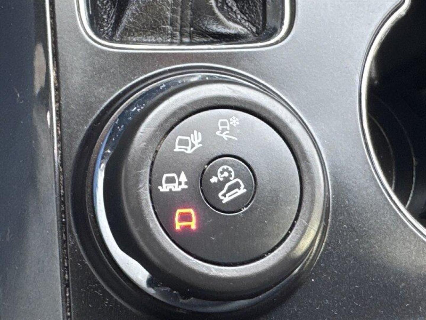 2018 Shadow Black Ford Explorer XLT (1FM5K8D83JG) with an 3.5L V6 290hp 255ft. lbs. engine, Automatic transmission, located at 25355 Eames Street, Channahon, IL, 60410, (815) 467-1807, 41.429108, -88.228432 - Bold, sleek, and fully loadedthis 2018 Ford Explorer 4WD is finished black on black on black for a seriously sharp look, inside and out. Built for comfort, space, and all-season confidence, its ready for whatever life throws your way. Features include: 4WD for year-round capability Heated and c - Photo#30