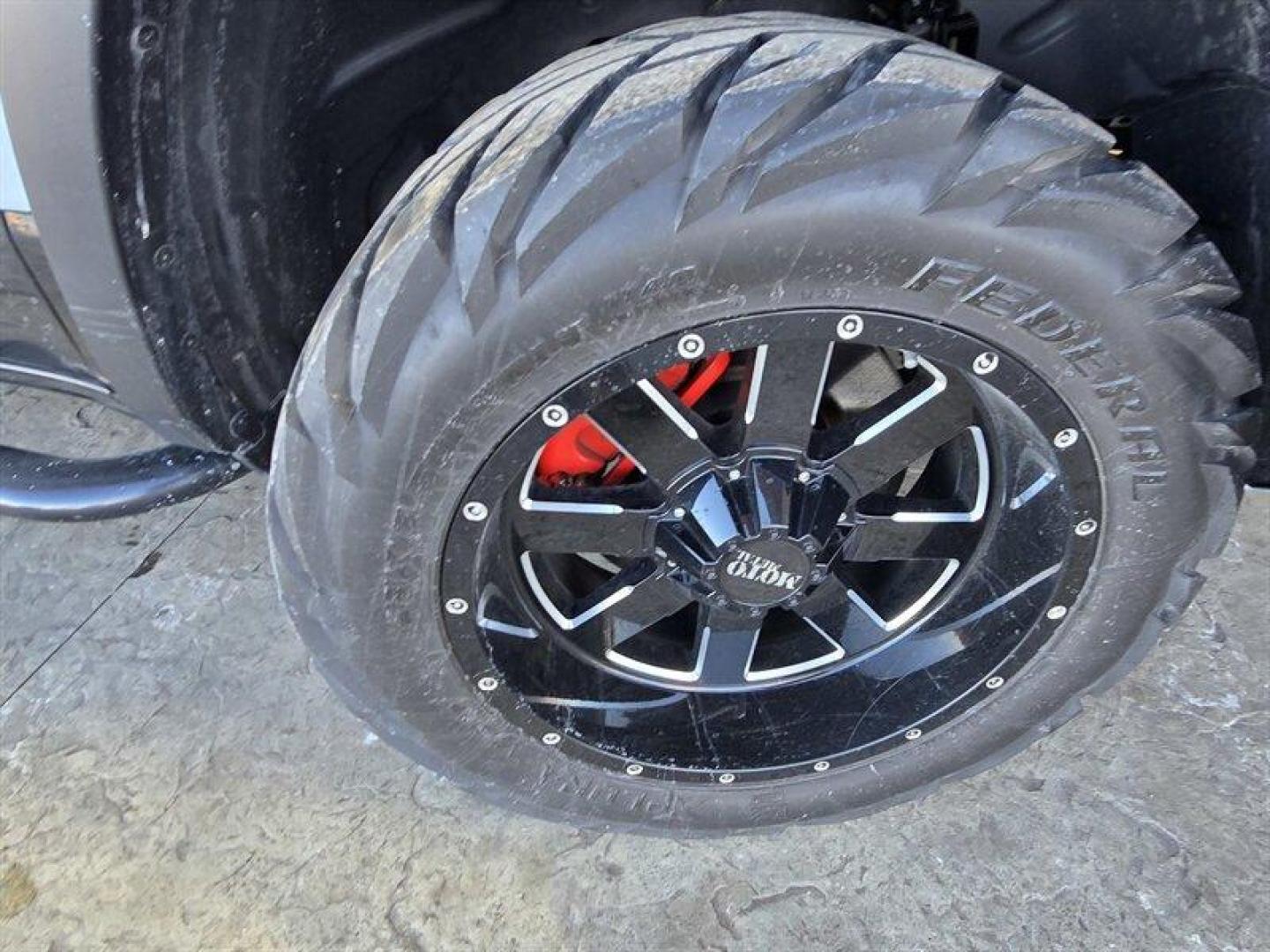 2019 Bright White Clear Coat/Diamond Black Crystal Pear RAM 1500 Rebel (1C6SRFLT0KN) with an HEMI 5.7L V8 395hp 410ft. lbs. engine, Automatic transmission, located at 25355 Eames Street, Channahon, IL, 60410, (815) 467-1807, 41.429108, -88.228432 - 2019 RAM 1500 Rebel Engine and performance This Rebel is powered by the factory HEMI 5.7L V8 producing 395 hp and 410 lb-ft of torque, paired with an 8-speed automatic transmission. It is factory-equipped for off-road use with four-wheel drive and Rebel-specific suspension tuning that includes monot - Photo#32