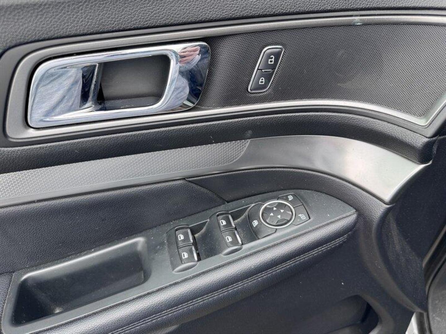 2019 Magnetic Ford Explorer XLT (1FM5K8D82KG) with an 3.5L V6 290hp 255ft. lbs. engine, Automatic transmission, located at 25355 Eames Street, Channahon, IL, 60410, (815) 467-1807, 41.429108, -88.228432 - Yes, its got 200,000 miles. And yes its still showing up strong ?? This 2019 Ford Explorer XLT 4WD is a local trade thats been well cared for and clearly didnt sit around collecting dust. 7-passenger seating for the whole crew, heated seats for cold mornings, navigation to keep you moving, and a ba - Photo#15