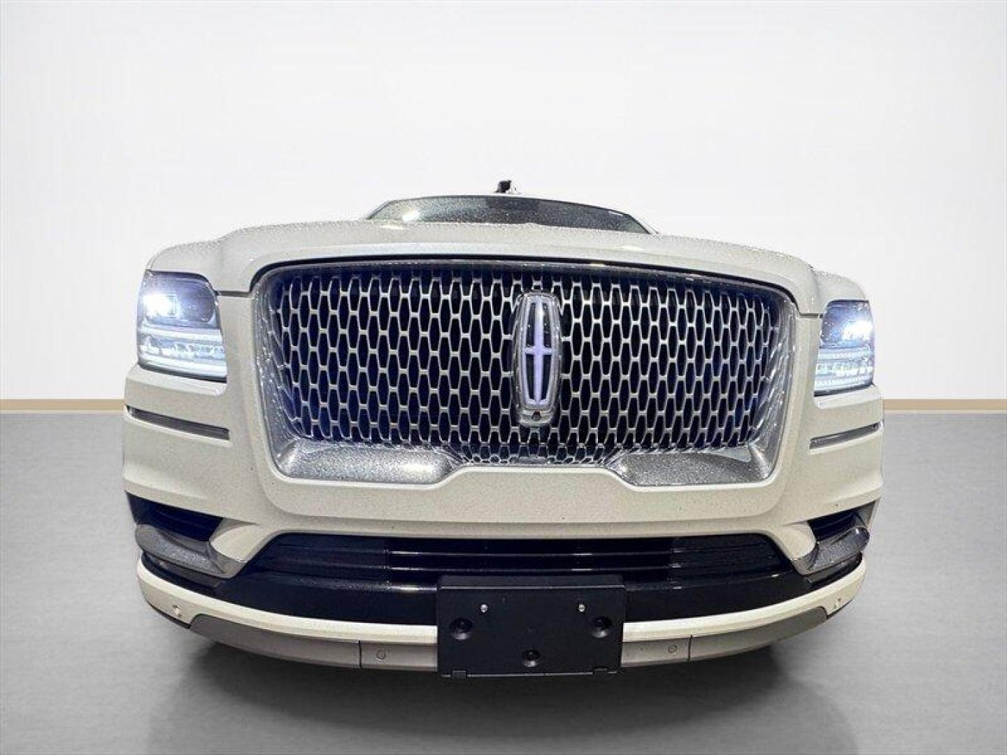 2018 White Platinum Tri-Coat Lincoln Navigator Reserve (5LMJJ2LT0JE) with an 3.5L Twin Turbo V6 450hp 510ft. lbs. engine, Automatic transmission, located at 25355 Eames Street, Channahon, IL, 60410, (815) 467-1807, 41.429108, -88.228432 - Pull up like you own the place. The 2018 Lincoln Navigator Reserve brings full boss energy with luxury to match. Cooled seats when summers rude. Heated leather when winter tries you. Panoramic roof for the views. Backup camera, nav, remote start, power boards all the bells, zero compromises. Whit - Photo#8