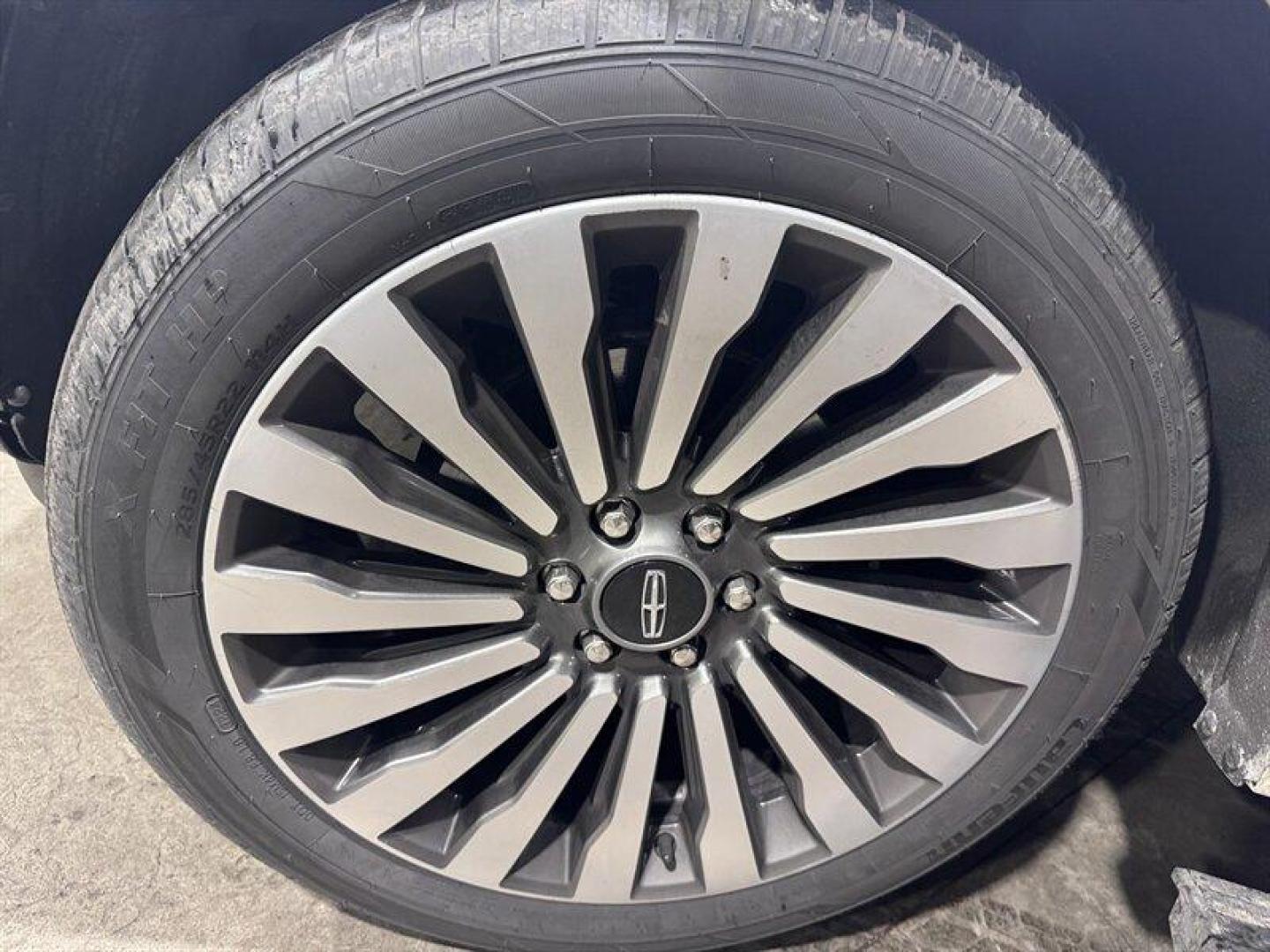 2018 White Platinum Tri-Coat Lincoln Navigator Reserve (5LMJJ2LT0JE) with an 3.5L Twin Turbo V6 450hp 510ft. lbs. engine, Automatic transmission, located at 25355 Eames Street, Channahon, IL, 60410, (815) 467-1807, 41.429108, -88.228432 - Pull up like you own the place. The 2018 Lincoln Navigator Reserve brings full boss energy with luxury to match. Cooled seats when summers rude. Heated leather when winter tries you. Panoramic roof for the views. Backup camera, nav, remote start, power boards all the bells, zero compromises. Whit - Photo#9