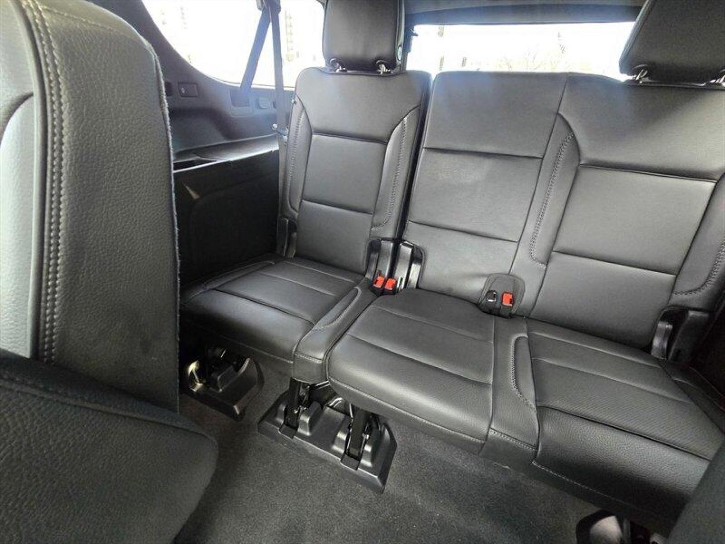 2021 Onyx Black GMC Yukon Denali (1GKS2JKL3MR) with an EcoTec3 6.2L V8 420hp 460ft. lbs. engine, Automatic transmission, located at 25355 Eames Street, Channahon, IL, 60410, (815) 467-1807, 41.429108, -88.228432 - 2021 GMC Yukon XL Denali Onyx Black exterior, Jet Black interior. This Yukon XL is powered by the EcoTec3 6.2L V8 that produces 420 hp and 460 ft-lbs of torque, mated to a 10-speed automatic transmission. EPA fuel economy is approximately 13 MPG city and 19 MPG highway. The vehicle is in excellent - Photo#35