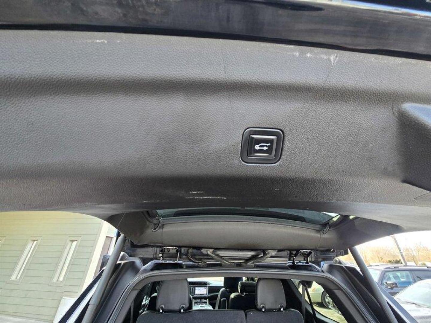 2021 Onyx Black GMC Yukon Denali (1GKS2JKL3MR) with an EcoTec3 6.2L V8 420hp 460ft. lbs. engine, Automatic transmission, located at 25355 Eames Street, Channahon, IL, 60410, (815) 467-1807, 41.429108, -88.228432 - 2021 GMC Yukon XL Denali Onyx Black exterior, Jet Black interior. This Yukon XL is powered by the EcoTec3 6.2L V8 that produces 420 hp and 460 ft-lbs of torque, mated to a 10-speed automatic transmission. EPA fuel economy is approximately 13 MPG city and 19 MPG highway. The vehicle is in excellent - Photo#39