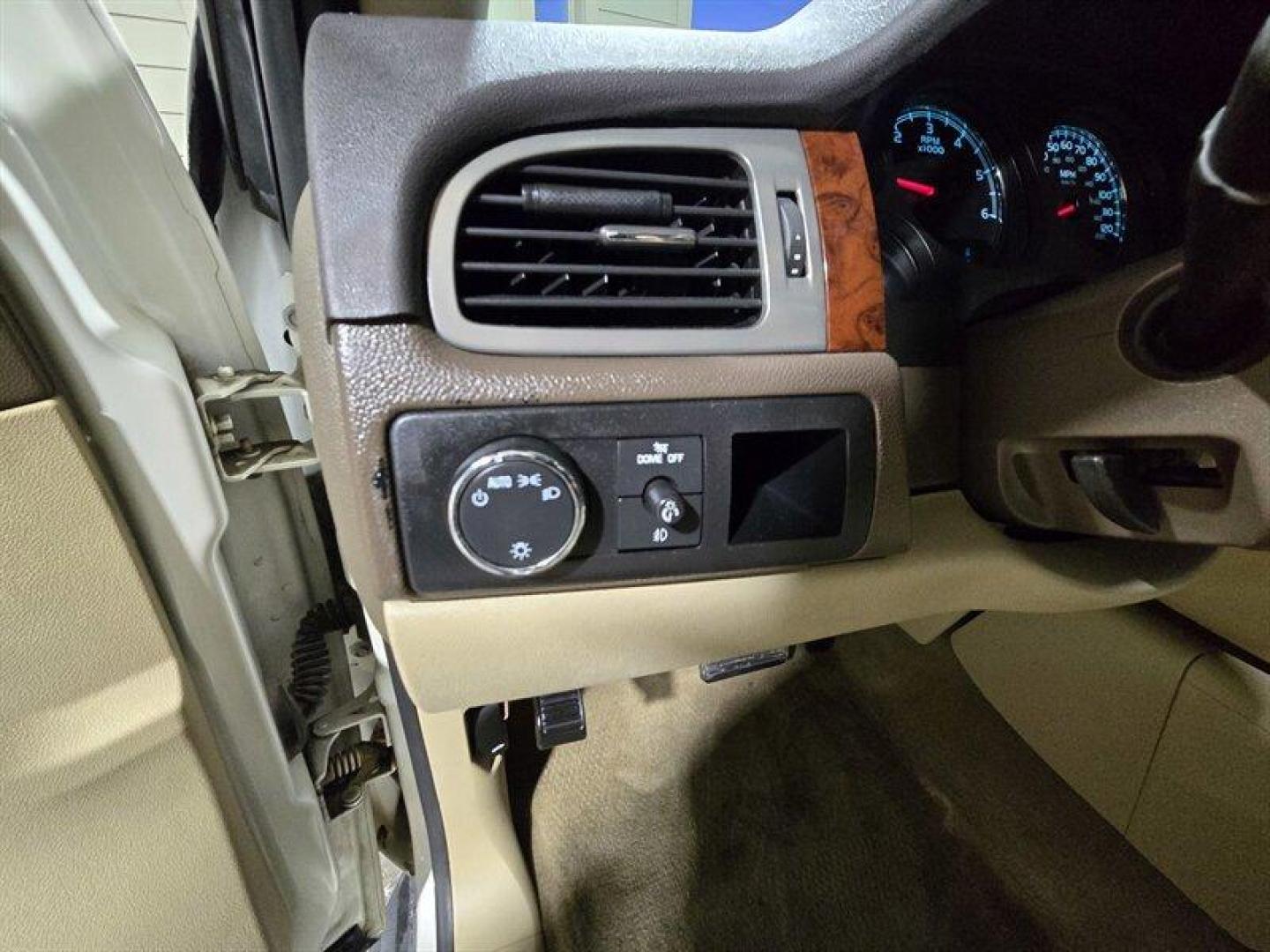 2010 Summit White GMC Yukon SLT (1GKMCCE34AR) with an Vortec Aluminum Block 5.3L Flex Fuel V8 320hp 335f engine, Automatic transmission, located at 25355 Eames Street, Channahon, IL, 60410, (815) 467-1807, 41.429108, -88.228432 - 2010 GMC Yukon SLT XFE Summit White exterior, Light Tan interior. This Yukon is powered by the Vortec aluminum-block 5.3L FlexFuel V8 (320 hp, 335 lb-ft torque) paired with a six-speed automatic transmission. It carries the XFE (extra fuel economy) calibration from the factory to improve highway ef - Photo#13