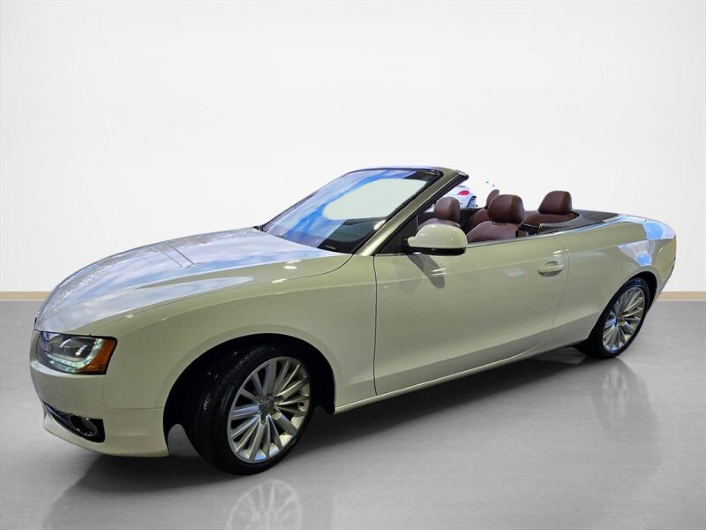2012 Ibis White Audi A5 2.0T Premium quattro (WAULFAFH5CN) with an 2.0L Turbo I4 211hp 258ft. lbs. engine, TipTronic transmission, located at 25355 Eames Street, Channahon, IL, 60410, (815) 467-1807, 41.429108, -88.228432 - 2012 Audi A5 2.0T quattro Premium Plus Ibis White exterior with Cinnamon Brown interior. This A5 is powered by Audis 2.0L turbocharged inline-4 producing 211 hp and 258 lb-ft of torque, routed through Audis quattro all-wheel-drive system. The vehicle shows excellent low mileage (under 61,000 miles- Photo#7