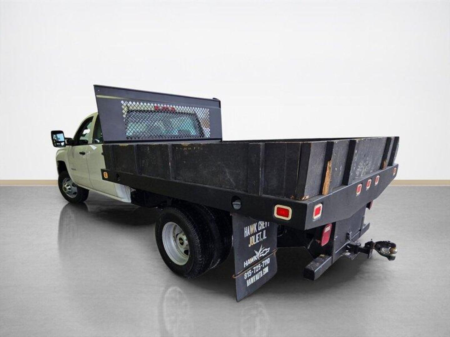 2016 White Chevrolet Silverado 3500 Work Truck (1GB4CYCG9GF) with an Vortec 6.0L V8 360hp 380ft. lbs. engine, Automatic transmission, located at 25355 Eames Street, Channahon, IL, 60410, (815) 467-1807, 41.429108, -88.228432 - ** FULLY SERVICED, 9 FOOT KNAPHEIDE FLAT BED, 6 BRAND NEW TIRES, ONLY 60,000 MILES. **2016 Chevrolet Silverado 3500 Work Truck Vortec 6.0L V8 (360 hp / 380 lb-ft) This 2016 Chevrolet Silverado 3500 Work Truck is finished in White with a Gray interior and is in excellent overall condition. It is po - Photo#5