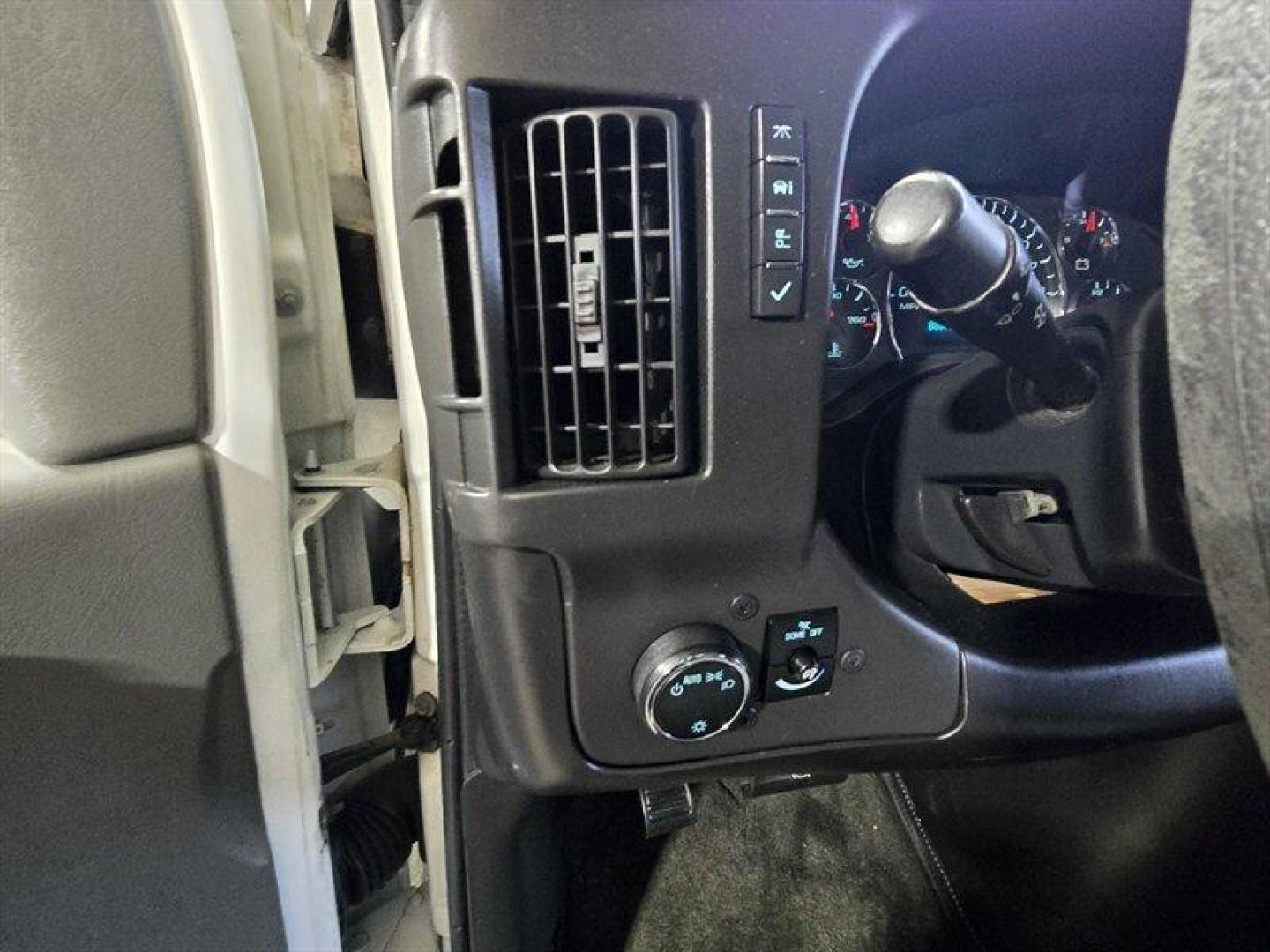 2011 Summit White Chevrolet Express LT Passenger (1GAZGYFG4B1) with an 6.0L Flex Fuel V8 323hp 373ft. lbs. engine, Automatic transmission, located at 25355 Eames Street, Channahon, IL, 60410, (815) 467-1807, 41.429108, -88.228432 - 2011 Chevrolet Express LT 3500 ** 8 PASSENGER WITH A POWER DRIVERS SEAT AND SLIDING SIDE DOOR** Summit White exterior, Medium Pewter interior. Powered by a 6.0L FlexFuel V8 (323 hp / 373 lb-ft) and built on a heavy-duty Express 3500 chassis with rear-wheel drive, this van delivers dependable low-r - Photo#13