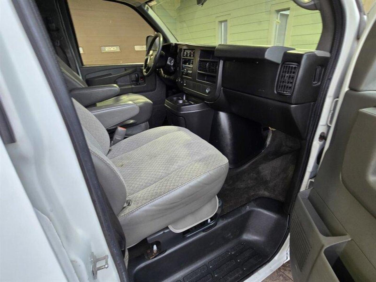 2011 Summit White Chevrolet Express LT Passenger (1GAZGYFG4B1) with an 6.0L Flex Fuel V8 323hp 373ft. lbs. engine, Automatic transmission, located at 25355 Eames Street, Channahon, IL, 60410, (815) 467-1807, 41.429108, -88.228432 - 2011 Chevrolet Express LT 3500 ** 8 PASSENGER WITH A POWER DRIVERS SEAT AND SLIDING SIDE DOOR** Summit White exterior, Medium Pewter interior. Powered by a 6.0L FlexFuel V8 (323 hp / 373 lb-ft) and built on a heavy-duty Express 3500 chassis with rear-wheel drive, this van delivers dependable low-r - Photo#27