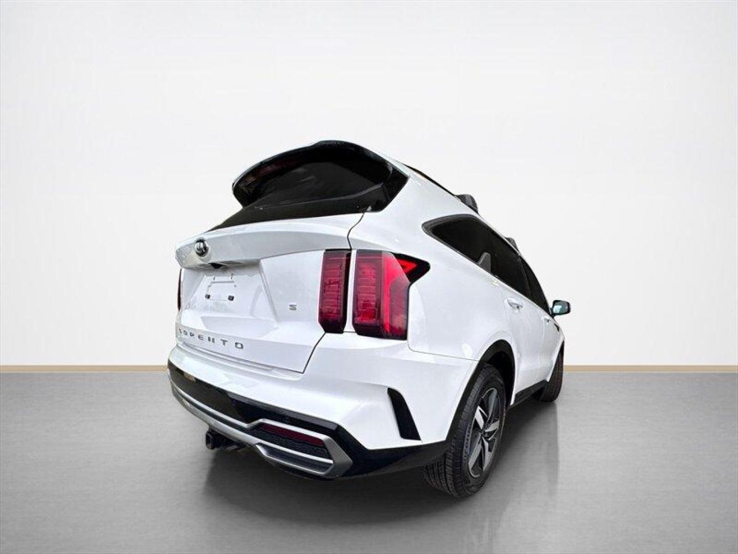 2021 Glacial White Pearl Kia Sorento S (5XYRL4LC2MG) with an 2.5L I4 191hp 181ft. lbs. engine, Automatic transmission, located at 25355 Eames Street, Channahon, IL, 60410, (815) 467-1807, 41.429108, -88.228432 - Meet the 2021 Kia Sorento S a practical, comfortable three-row crossover that balances everyday usability with modern tech and a confident 2.5L I4 powertrain. The 2.5-liter engine produces 191 hp and 181 lb-ft of torque, paired with a smooth automatic transmission for everyday driving. Youll apprec - Photo#3