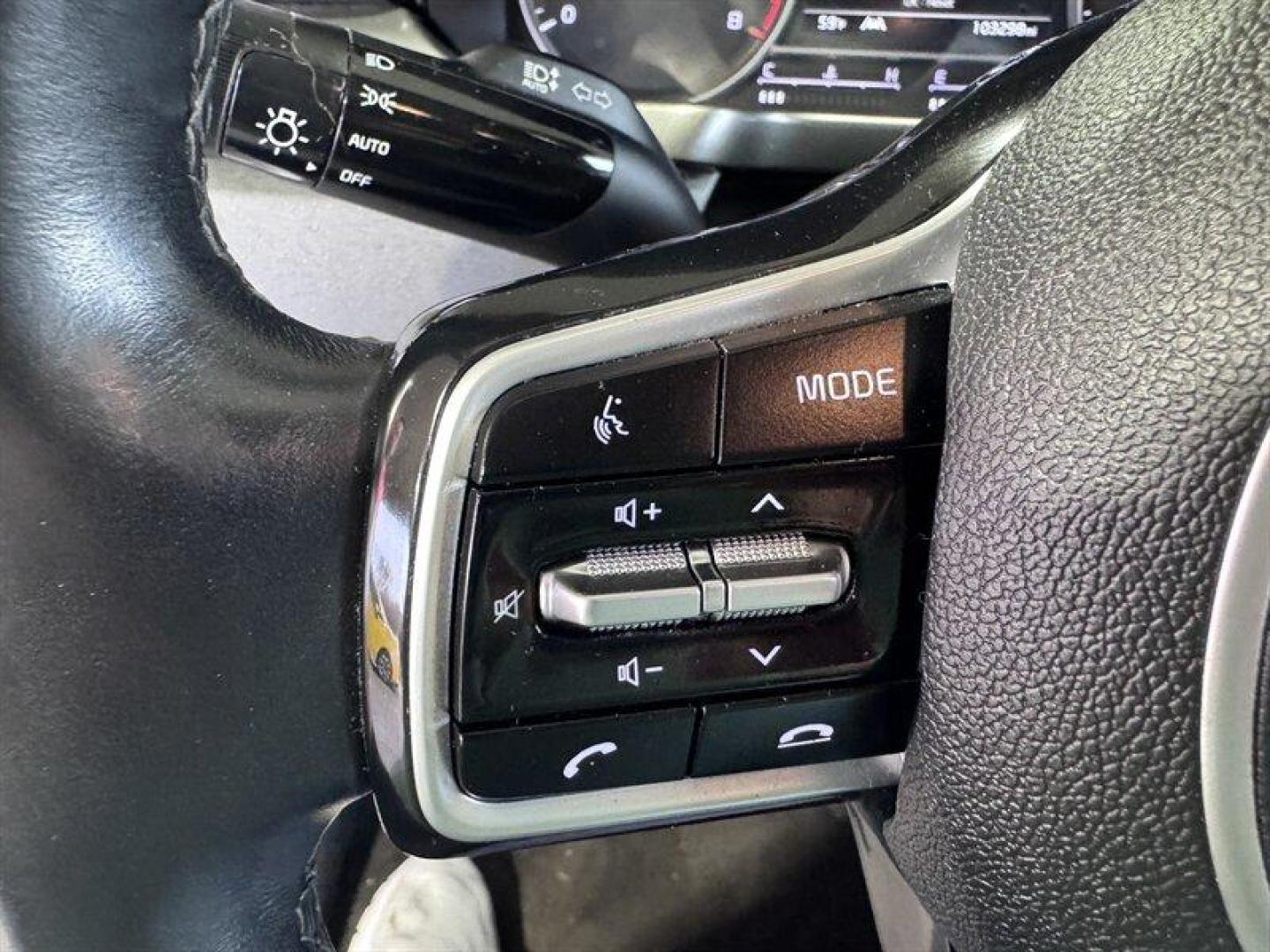 2021 Glacial White Pearl Kia Sorento S (5XYRL4LC2MG) with an 2.5L I4 191hp 181ft. lbs. engine, Automatic transmission, located at 25355 Eames Street, Channahon, IL, 60410, (815) 467-1807, 41.429108, -88.228432 - Meet the 2021 Kia Sorento S a practical, comfortable three-row crossover that balances everyday usability with modern tech and a confident 2.5L I4 powertrain. The 2.5-liter engine produces 191 hp and 181 lb-ft of torque, paired with a smooth automatic transmission for everyday driving. Youll apprec - Photo#28