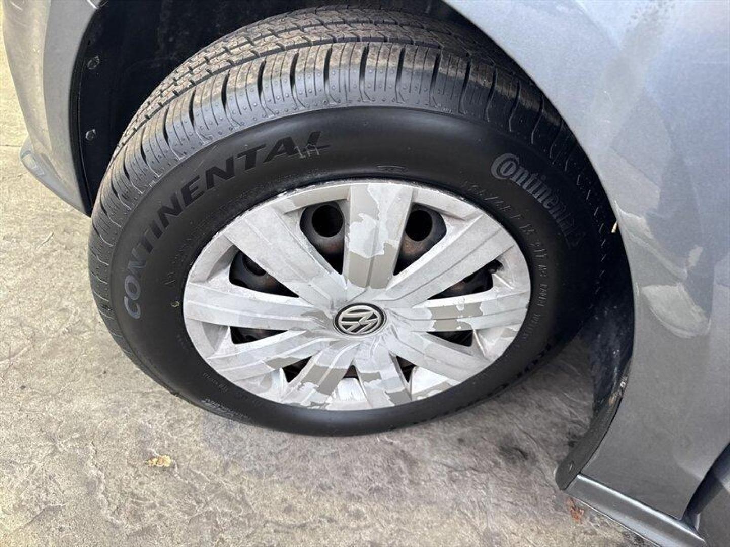 2015 Platinum Gray Metallic Volkswagen Jetta 2.0L S (3VW2K7AJ8FM) with an 2.0L I4 115hp 125ft. lbs. engine, TipTronic transmission, located at 25355 Eames Street, Channahon, IL, 60410, (815) 467-1807, 41.429108, -88.228432 - ?? Low Miles. Fresh Service. Zero Pretending Its New. ?? This 2015 VW Jetta is the kind of car that keeps it real and your wallet happy. ?? Local trade ?? Low miles (yes, really) ?? Just serviced turn the key and go ?? Some cosmetic blemishes (adds character and saves you money) Perfect for com - Photo#9