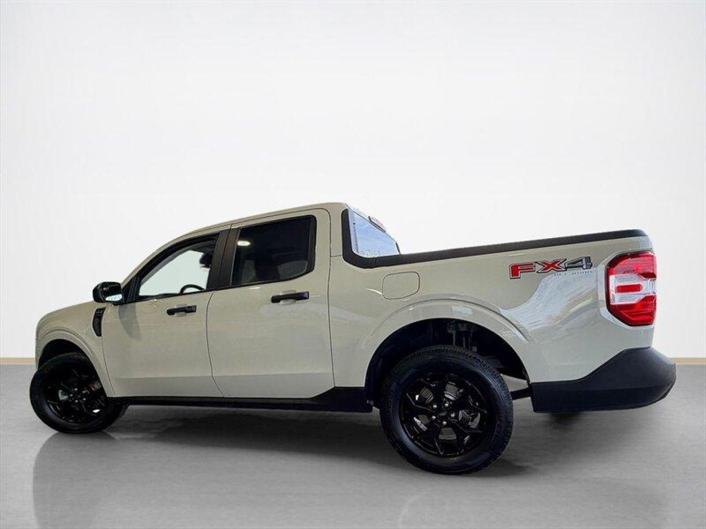 2024 Tan Ford Maverick XLT (3FTTW8J94RR) with an EcoBoost 2.0L Turbo I4 250hp 277ft. lbs. engine, Automatic transmission, located at 25355 Eames Street, Channahon, IL, 60410, (815) 467-1807, 41.429108, -88.228432 - Photo#6