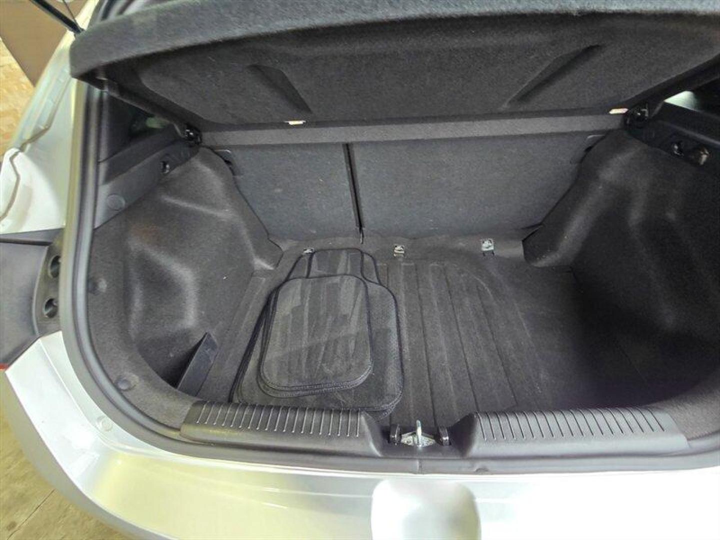 2016 Shimmering Silver Hyundai Elantra (KMHD35LH8GU) with an 2.0L I4 173hp 154ft. lbs. engine, Automatic transmission, located at 25355 Eames Street, Channahon, IL, 60410, (815) 467-1807, 41.429108, -88.228432 - 2016 Hyundai Elantra GT Shimmering Silver exterior, Black interior Overview This 2016 Hyundai Elantra GT is powered by a 2.0L inline-4 engine producing 173 hp and 154 lb-ft of torque. The hatchback layout provides a practical blend of passenger comfort and cargo versatility. Mileage is below 45,00 - Photo#25